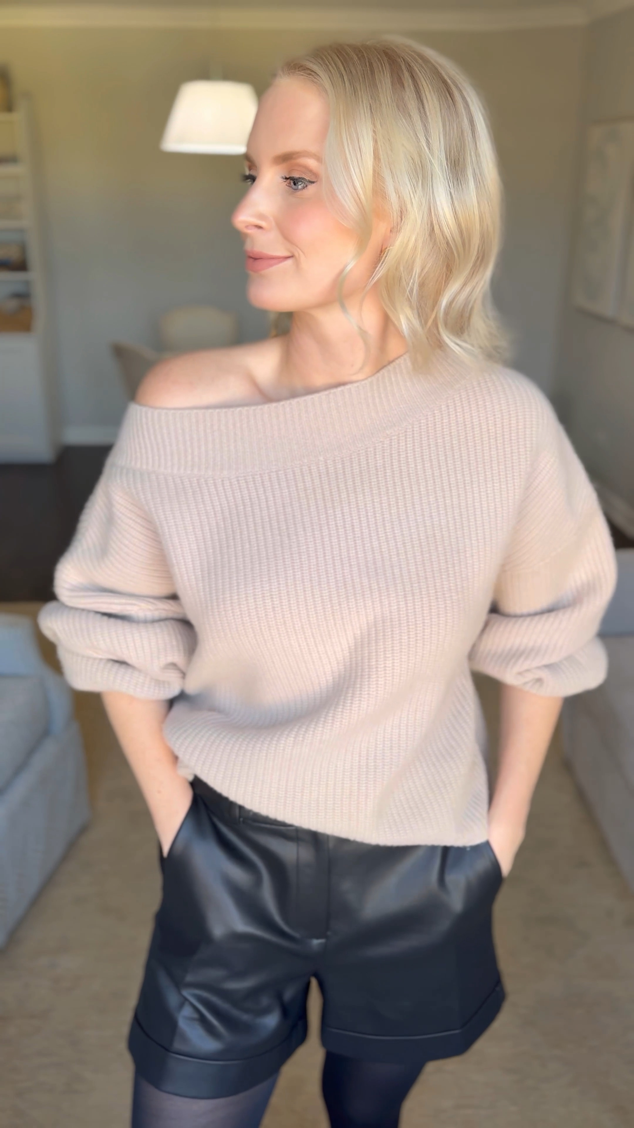 I’m excited to be partnering with Fabrique again to share some of my favorite transitional styles for the fall/winter season! Enjoy 12% off with code myBeck at checkout. Fabrique makes high fashion accessible, offering luxury at affordable prices with exclusive designer collaborations. This wrap knit top is by Martina Albasini, who designed for Max Mara, and is such a flattering style for day or night! This neutral plaid coat was designed by Edward Crutchley, who collaborated with Louis Vuitton for ten years and now with Dior and Fendi. This asymmetrical hem sweater is by Alisa & Julian Ruben - I wore this piece out last weekend! Last but not least, this coat is by Joshua Lockwood, a Burberry, Saint Laurent and Givenchy alum. Fabrique Black Friday Warm-Up: Up to 50% off (code can be applied to sale items!) + Free Shipping All November! #Fabrique #Fabriquedesigners #Fabs #fbrq 