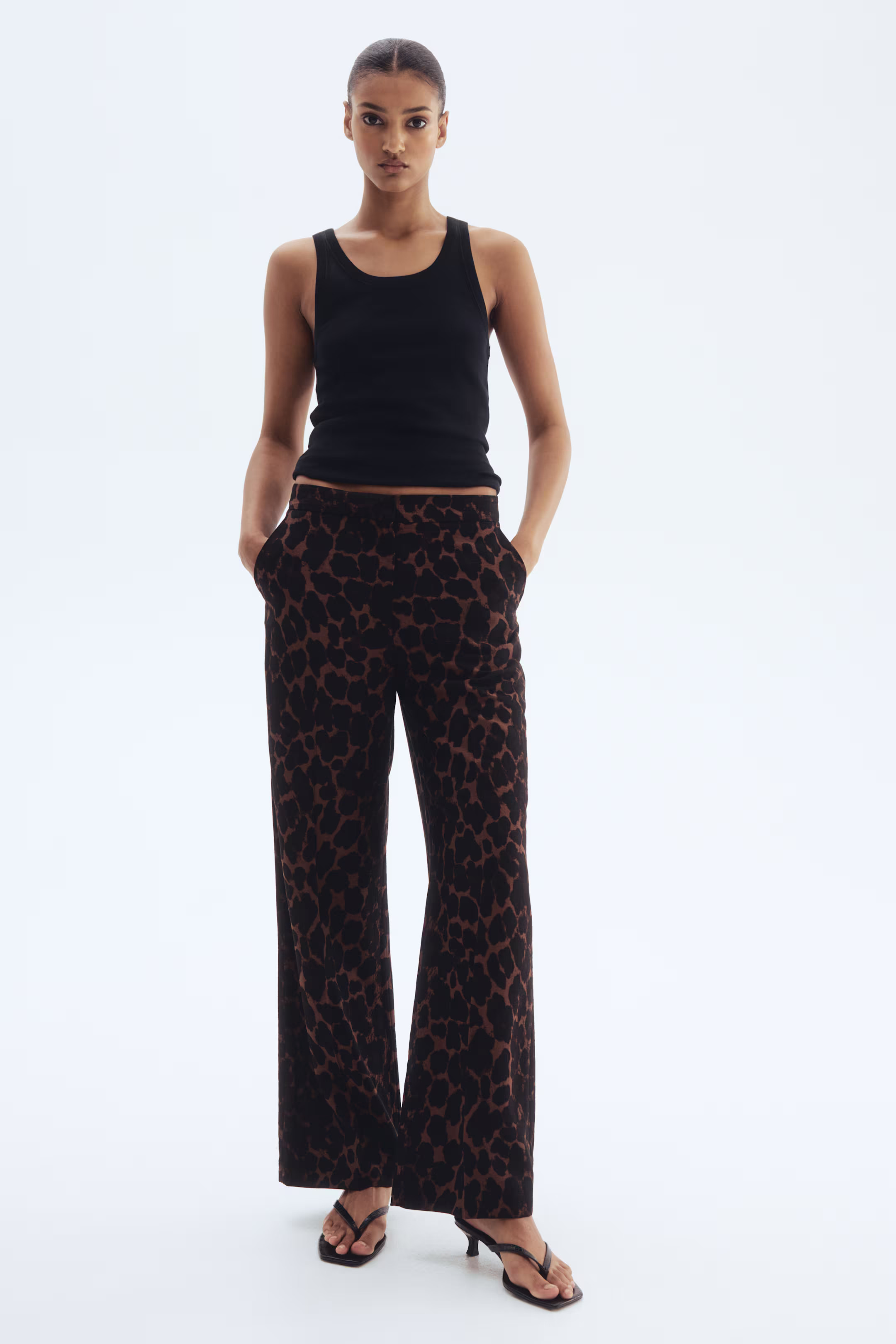 Tailored trousers | H&M (UK, MY, IN, SG, PH, TW, HK)