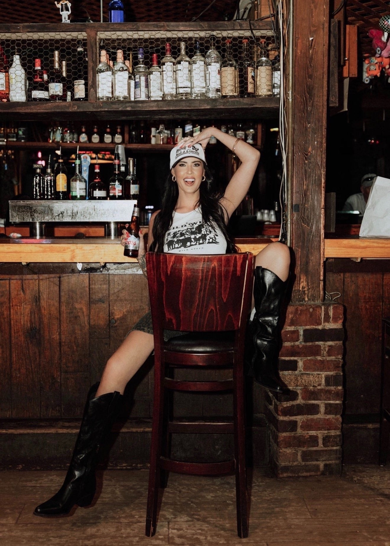 Black boots & hat!

#LTKootd #LTKgrwm #LTKdayinmylife