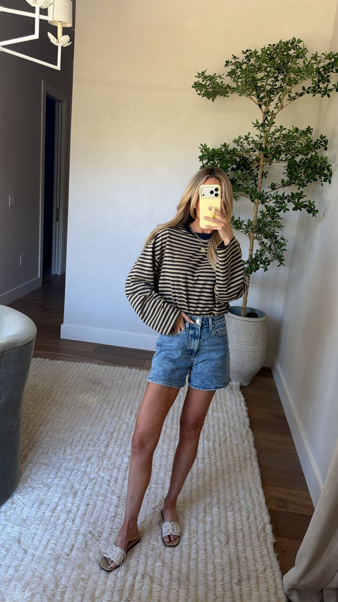 Wearing XS in tee
0 in shorts 