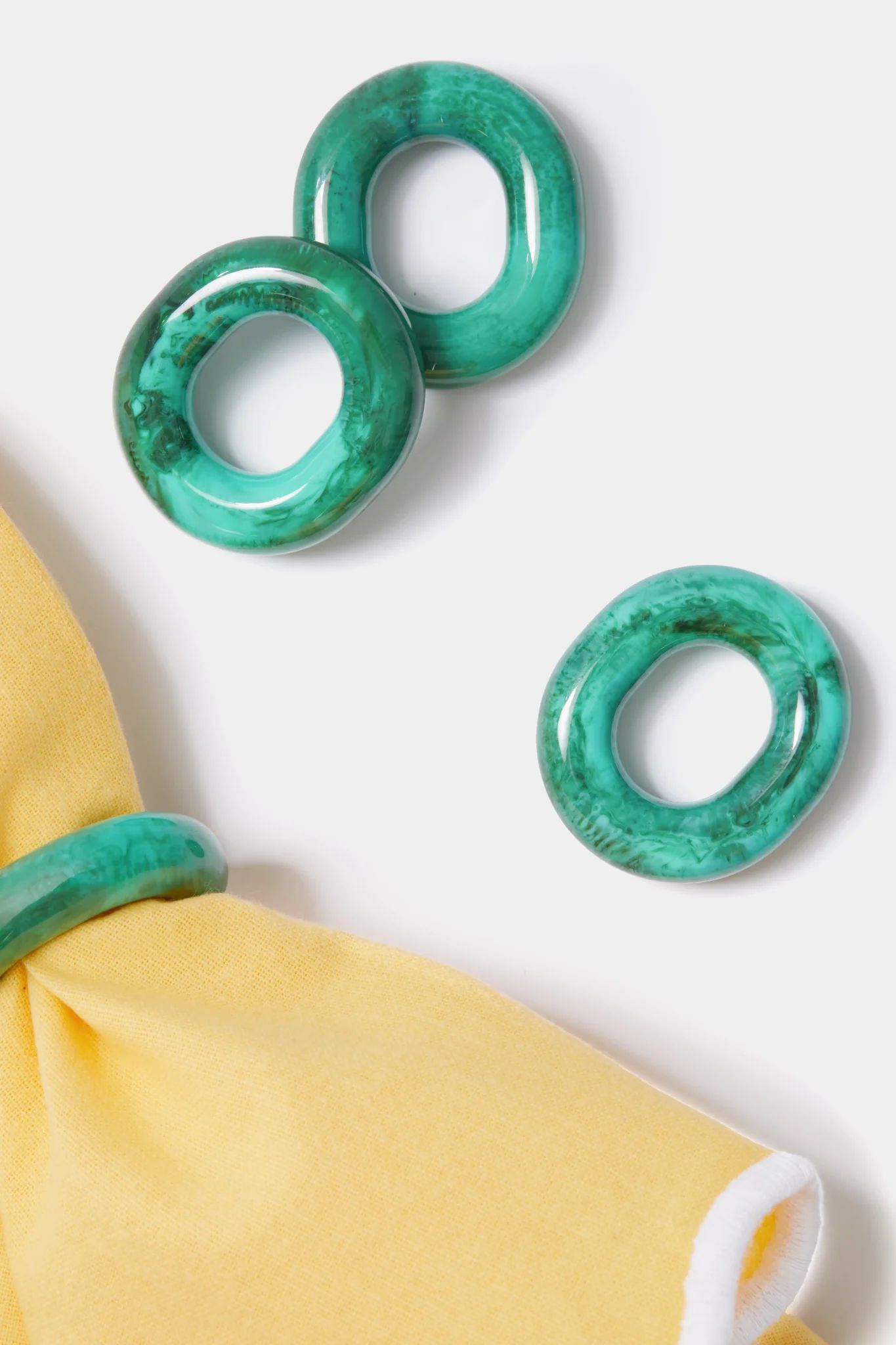 Malachite Mable Catena Link Napkin Rings Set of 4 | Tuckernuck (US)