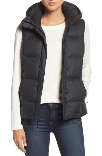 Women's Patagonia Down With It Hooded Down Vest, Size Medium - Black | Nordstrom