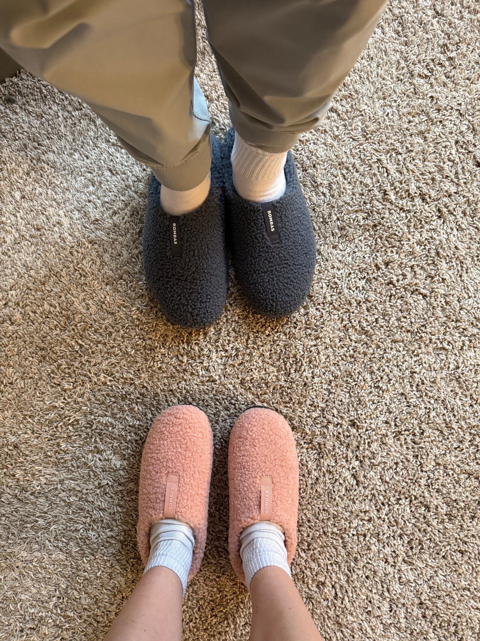 Obsessed with our Bombas slippers🤍💗

#LTKHoliday #LTKGiftGuide #LTKFindsUnder100