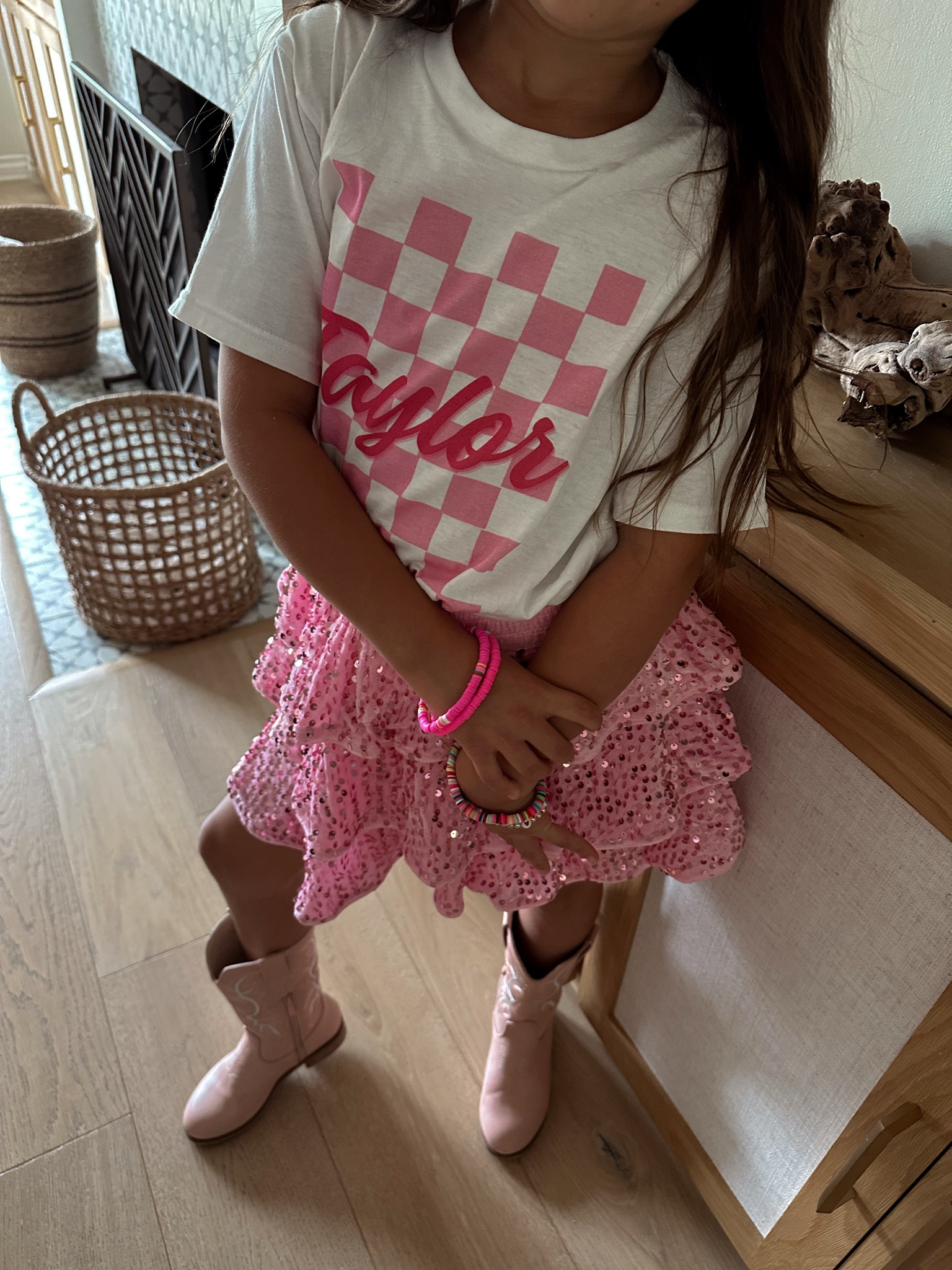 Taylor swift themed party outfit for girls 