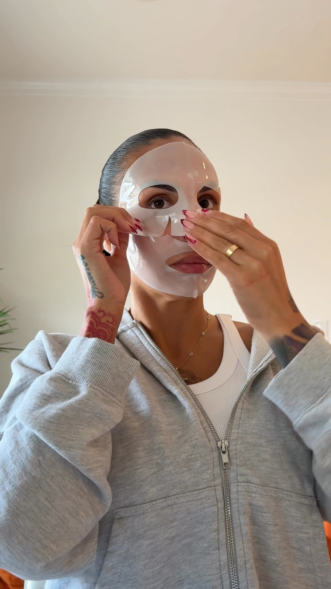 Moisturize your skin ♥️