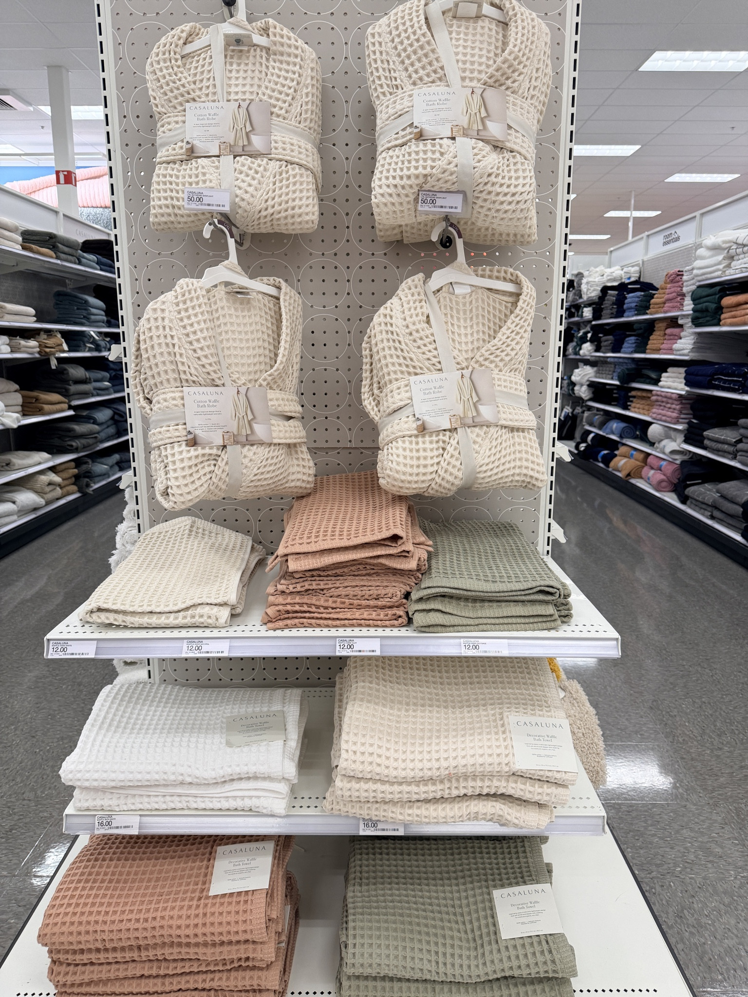 Waffle weave everything 🤍 Lightweight, absorbent, and that perfect spa-like texture. These Target robes and towels make everyday routines feel just a little more luxurious — soft, breathable, and beautifully simple.


#LTKGiftGuide #LTKBeauty #LTKFindsUnder50