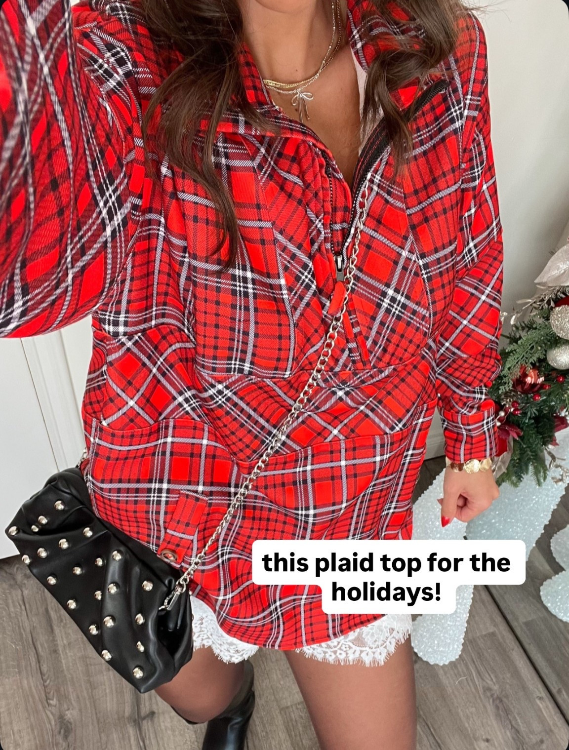 Love love love this plaid top! Wearing a small but should’ve got a large 

#LTKHoliday #LTKFindsUnder50 #LTKSeasonal