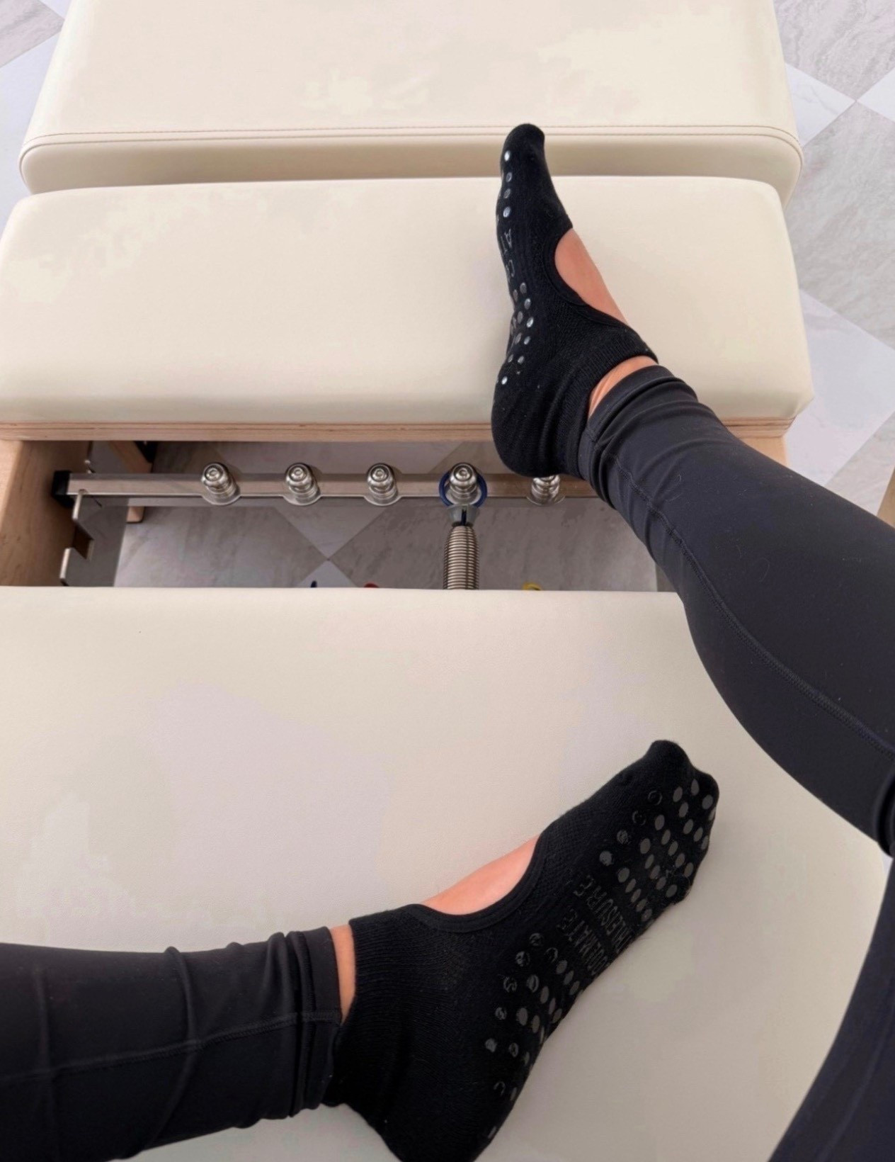 Grip socks = no slipping, just vibes 🖤

#pilatesessentials #gripsocks #workoutgear

#LTKSeasonal #LTKdayinmylife #LTKfitnessgoals