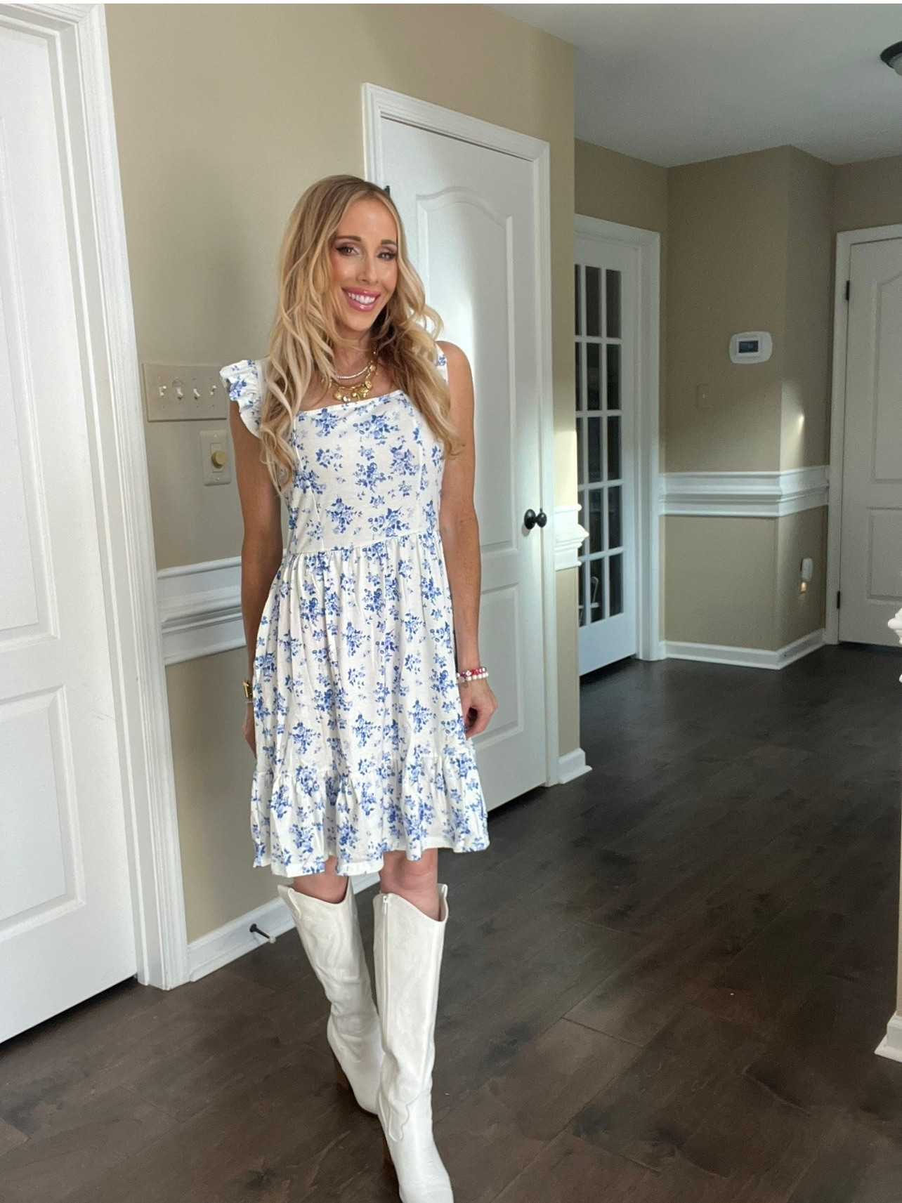Pretty ruffle sleeve mini floral dress🌸💕🌺

#LTKStyleTip #LTKFindsUnder50 #LTKSpringSale