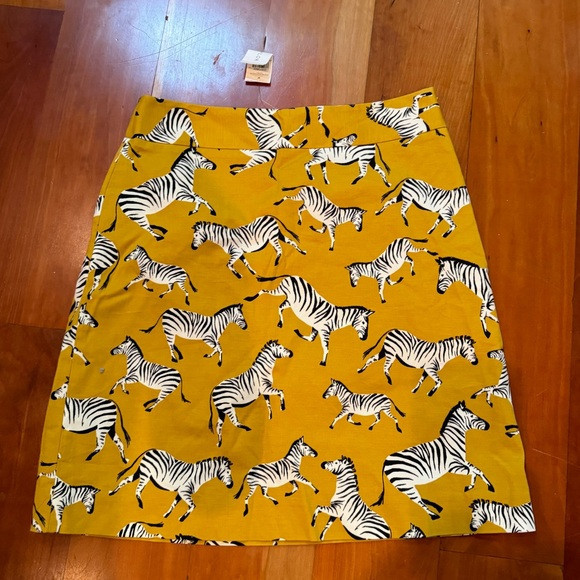 NWT Ann Taylor zebra print skirt size 0 | Poshmark