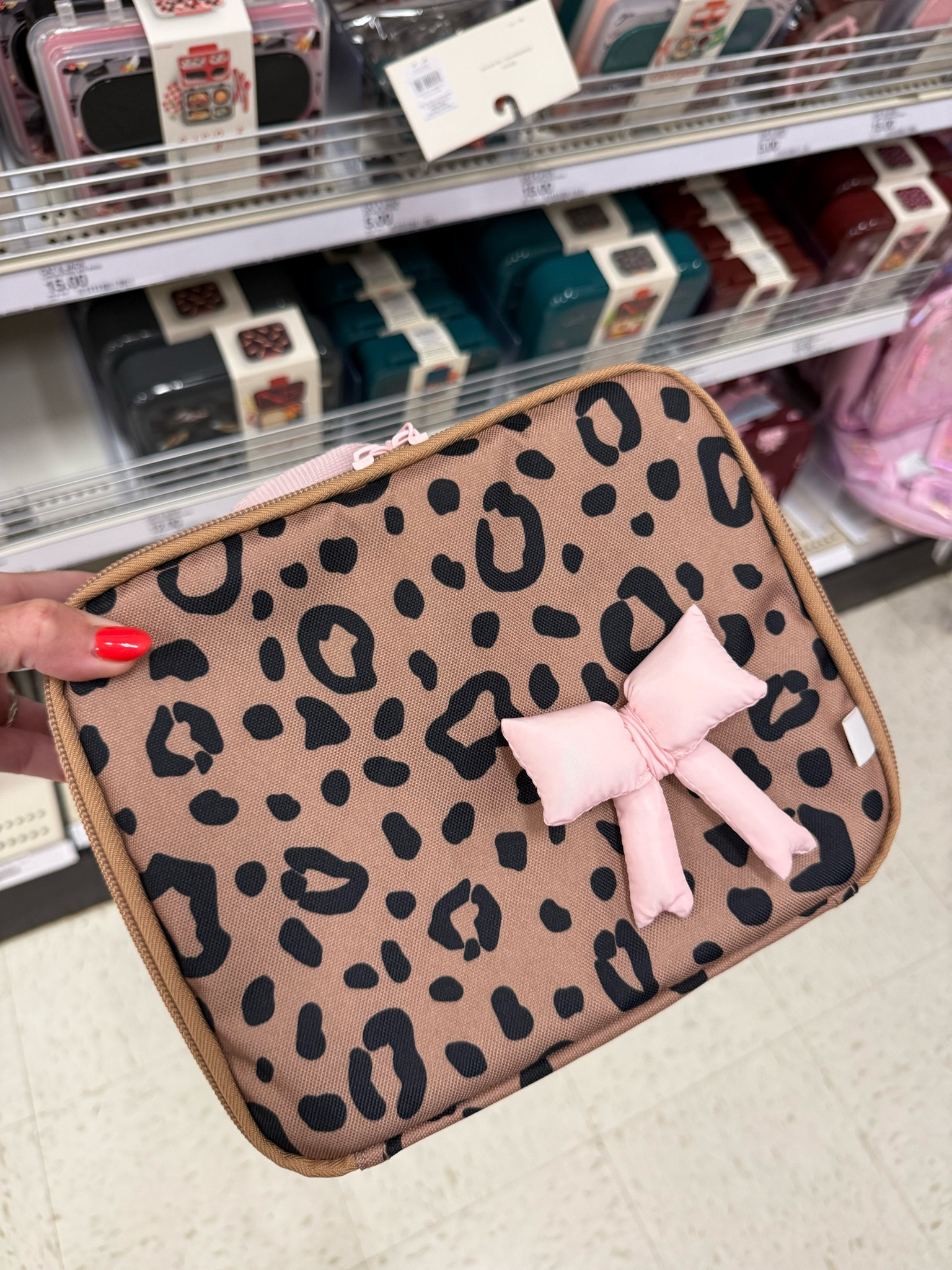 Target 
Backpack
Lunchbox
Bentobox
Back to school 
School must haves