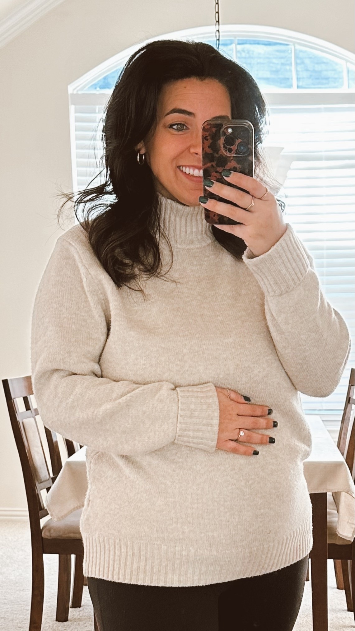 Thanksgiving maternity outfit 🍂🦃🤎 

#LTKHoliday #LTKBump #LTKMidsize