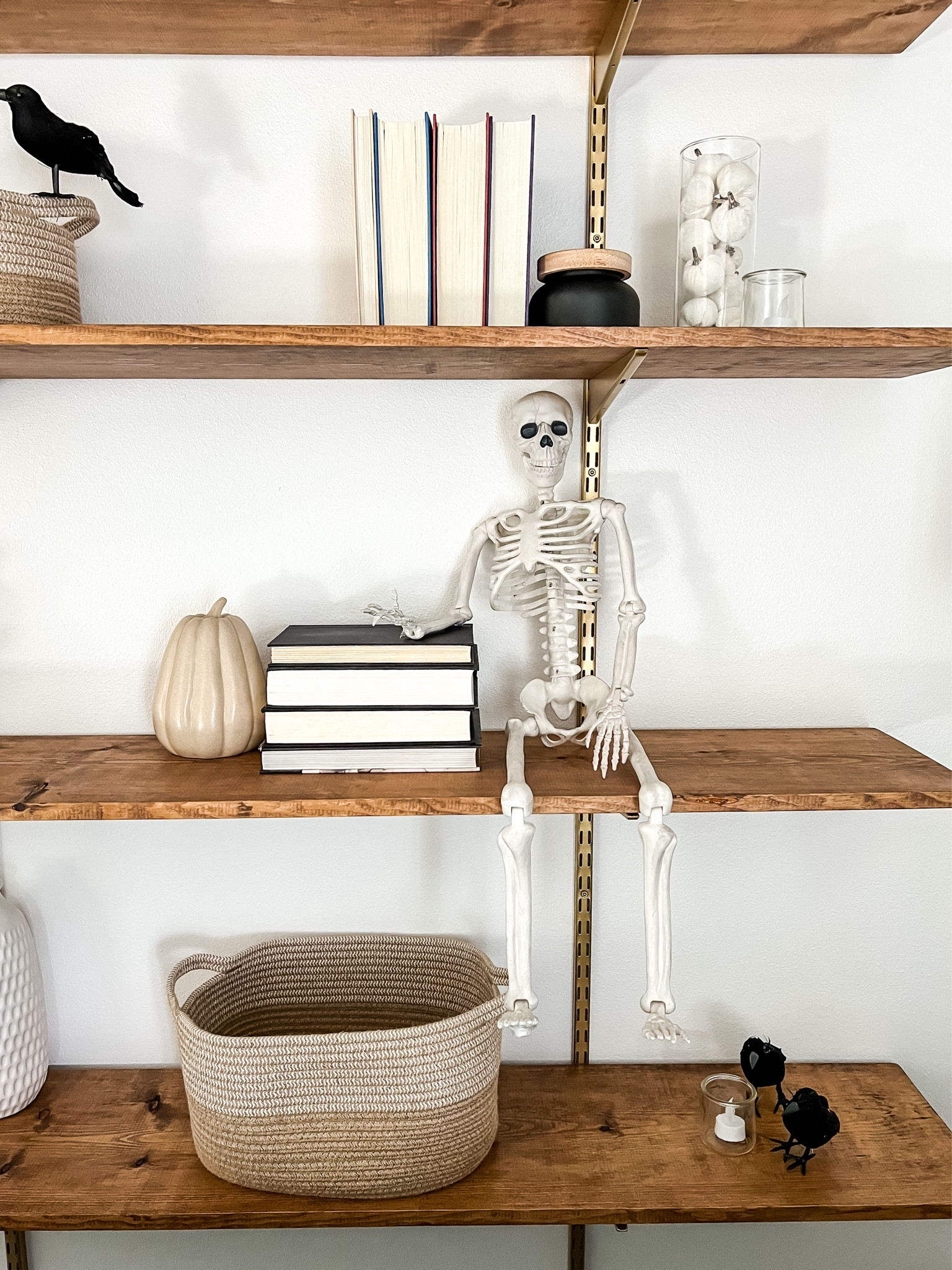 This cute lil skeleton is on sale!

#LTKHome #LTKHalloween