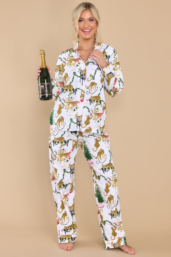 Totally Decked Out Ivory Print Pajama Set | Red Dress 