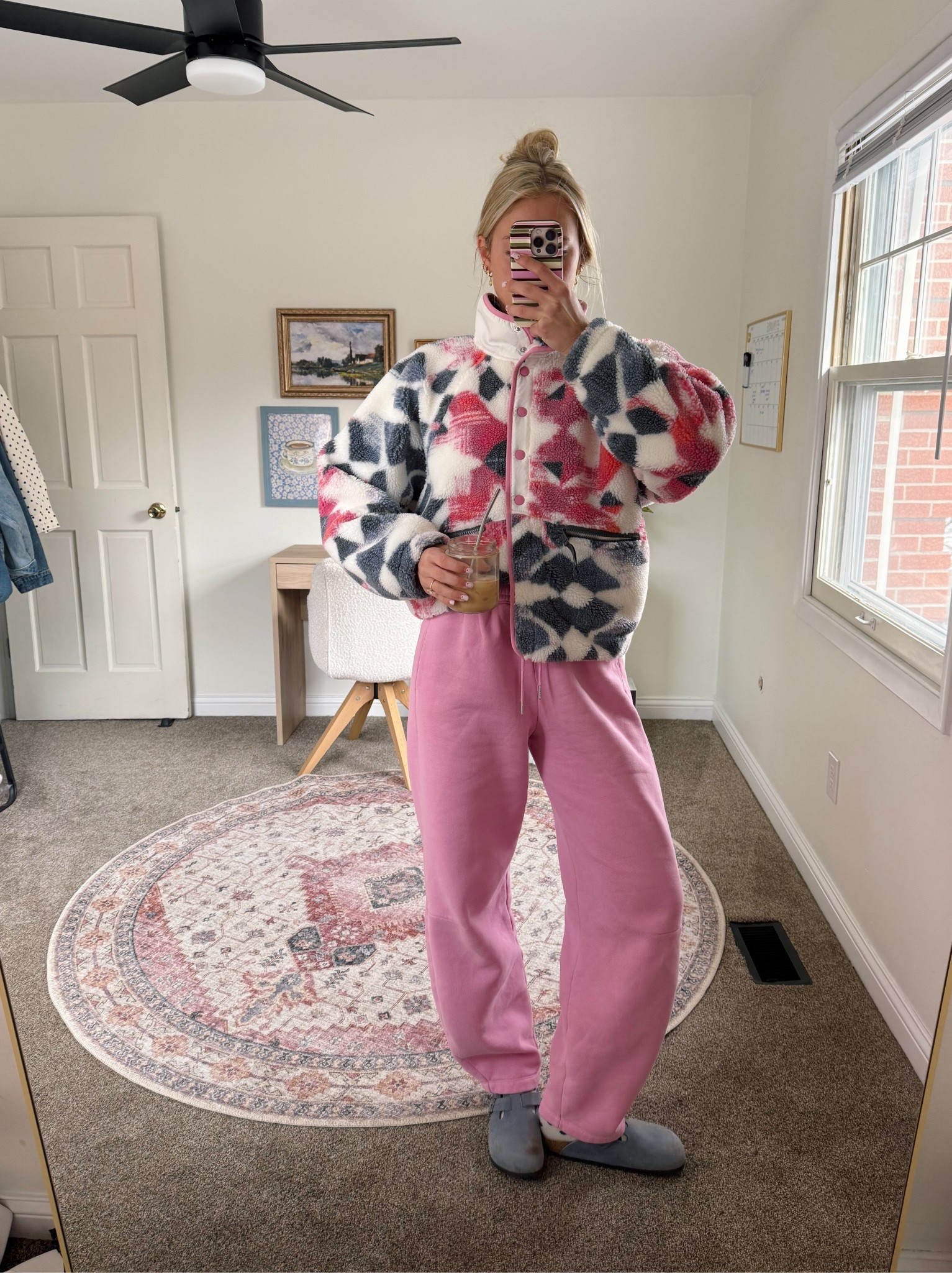 Morning cozies 🌷🧡 these pinks match PERFECTLY- size medium in the fleece and medium long in the pants!

#LTKActive #LTKootd