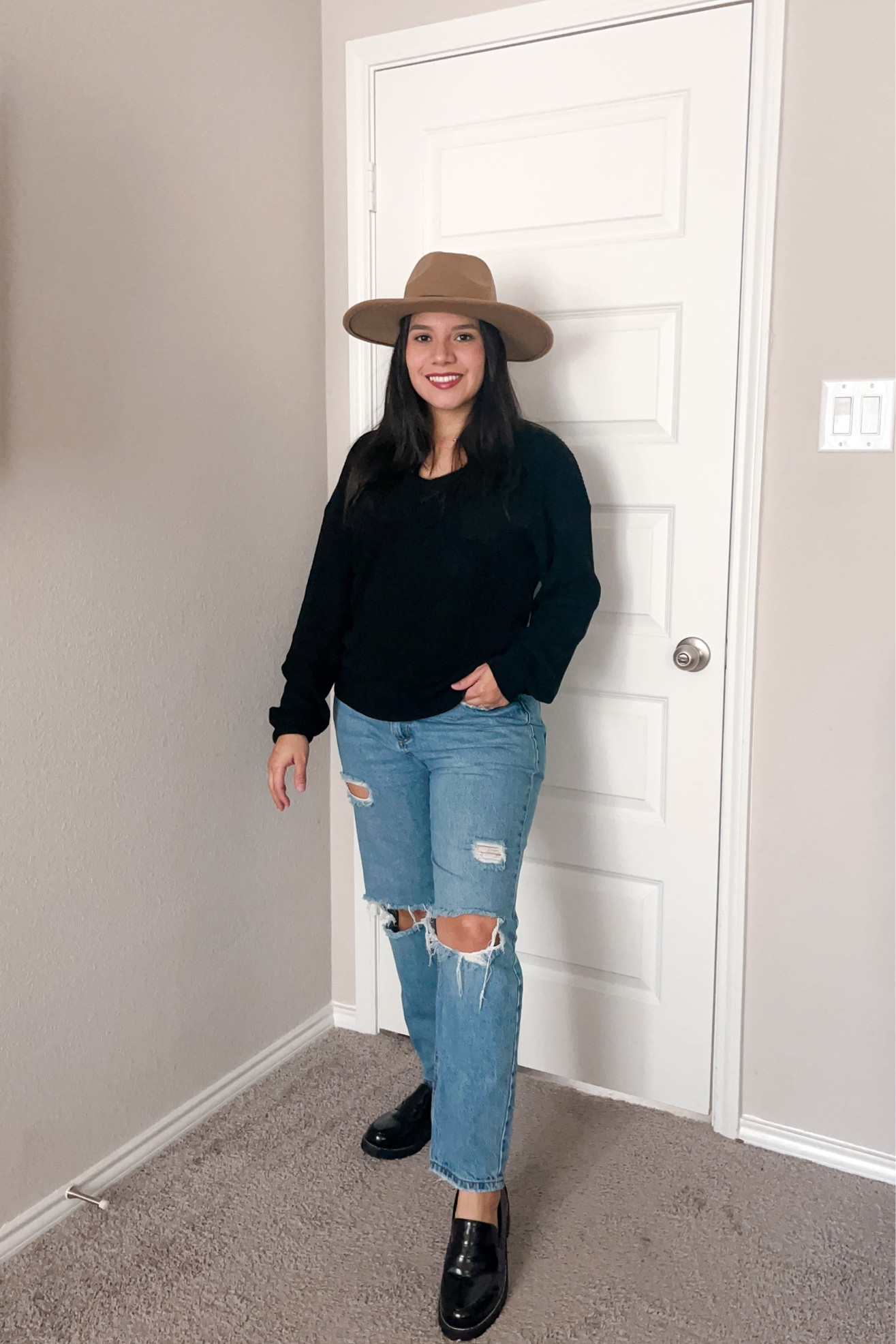 Fall casual outfit with loafers and the most comfortable amazon sweater 

#LTKworkwear #LTKSeasonal #LTKstyletip