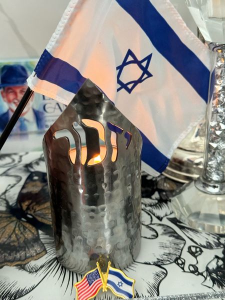 Yizkor / memorial candle holder

#LTKHome