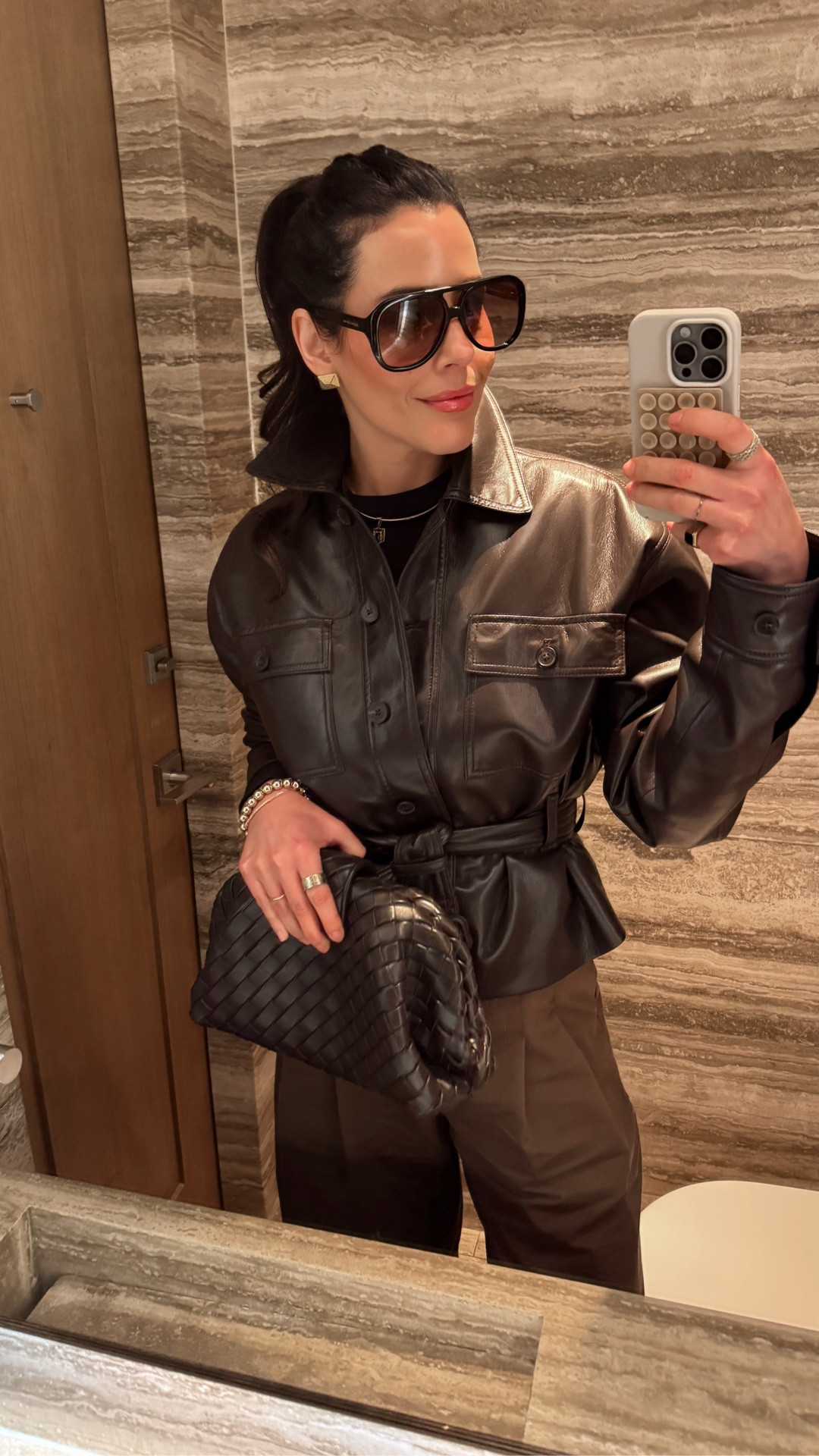 POV: your outfit takes you from camera lessons to caviar fries to cocktails 🍸

Spent the day in NYC starting at the @leicacamerausa Store (obsessed with my new camera), lunch at RH Guesthouse Restaurant (I prefer it over the rooftop)—order the caviar + fries, trust me—then drinks at @dandelionnewyork and dinner at @chezmargauxnyc

Wearing my go-to elevated basics: high-rise trousers (30% off), the softest long sleeve with thumb holes, mocha faux leather trench, and my modern black flats. Finished with my Vivrelle bag of the month—use code DIANACAROLINA for a free month. #ootd #NYC #Inspo

Comment “NYC” for links.