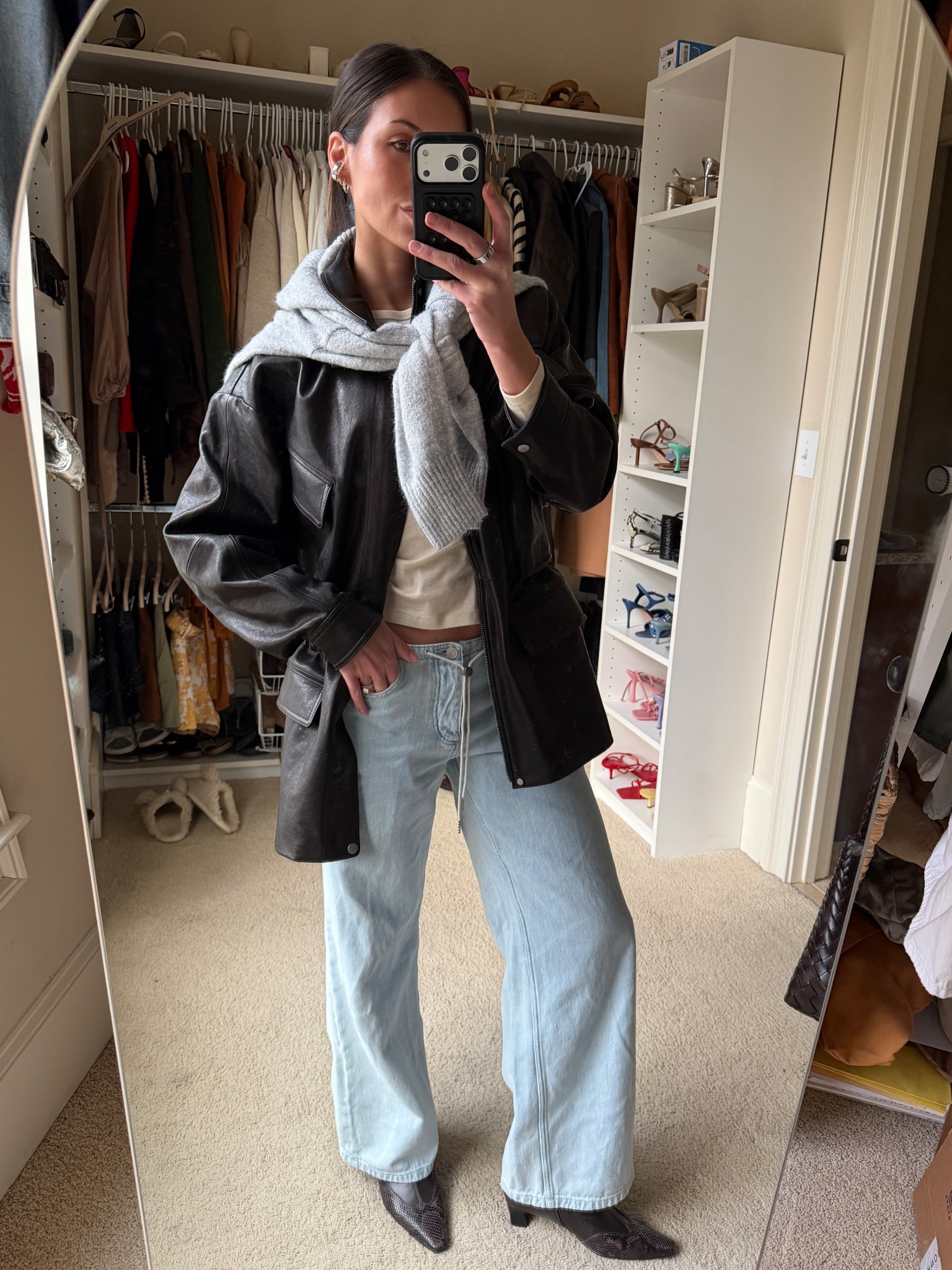 Easy casual cool 

#LTKSeasonal #LTKCyberWeek #LTKHoliday