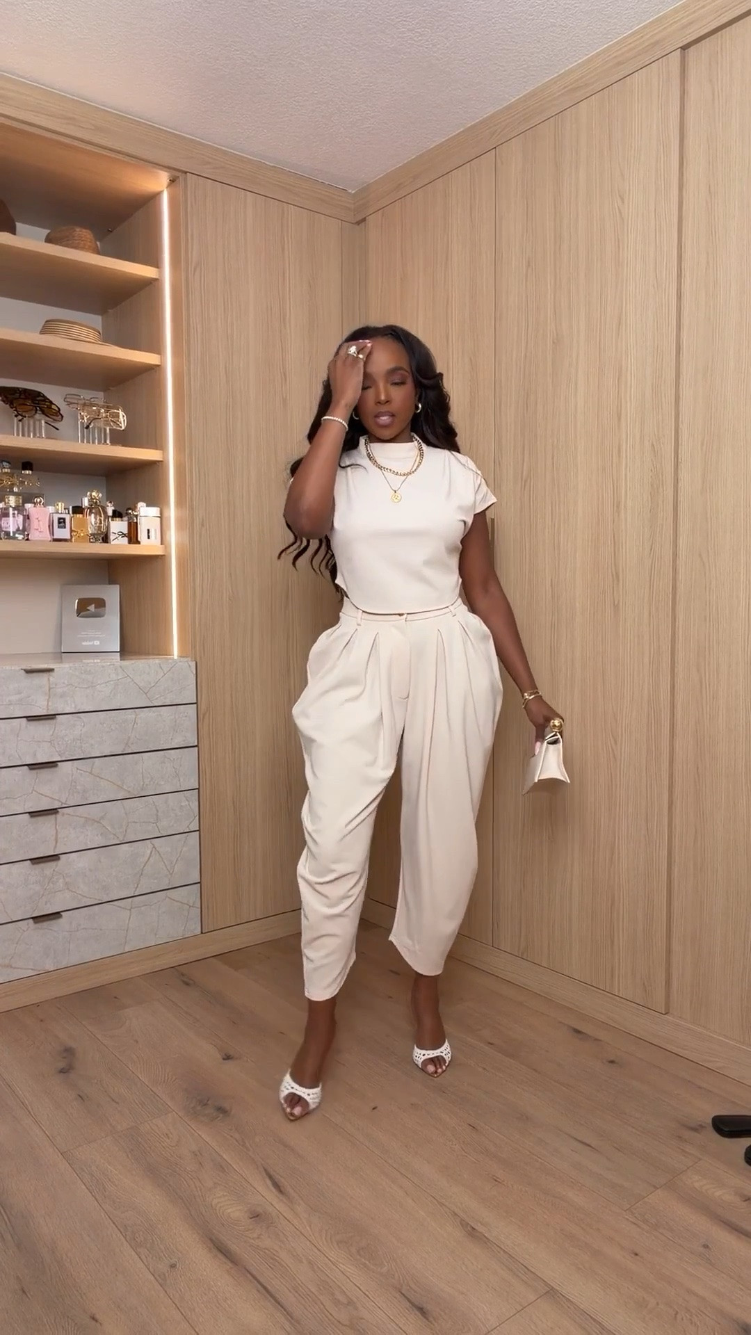 Okay this neutral monochromatic look is the definition of quiet luxury.

The top has the perfect tailored fit without being too tight, and these trousers are everything. The pleating creates a beautiful drape that flatters your shape while giving that effortless elevated look. This is the kind of outfit that makes people think you have your entire life together.

Where to wear this:
• Office days
• Client meetings
• Brunch with the girls
• Dinner dates
• Travel days when you still want to look chic

Accessories:
The layered gold jewelry, mini bag, and pointed heels take this look from simple to sophisticated. Every piece works together without feeling overdone.

Everything is linked below

xx Kira | IG: KirasFashionFinds

34D - 27 - 40 • Size Small or 4

#LTKgrwm #LTKootd #LTKvlog

#LTKPetite