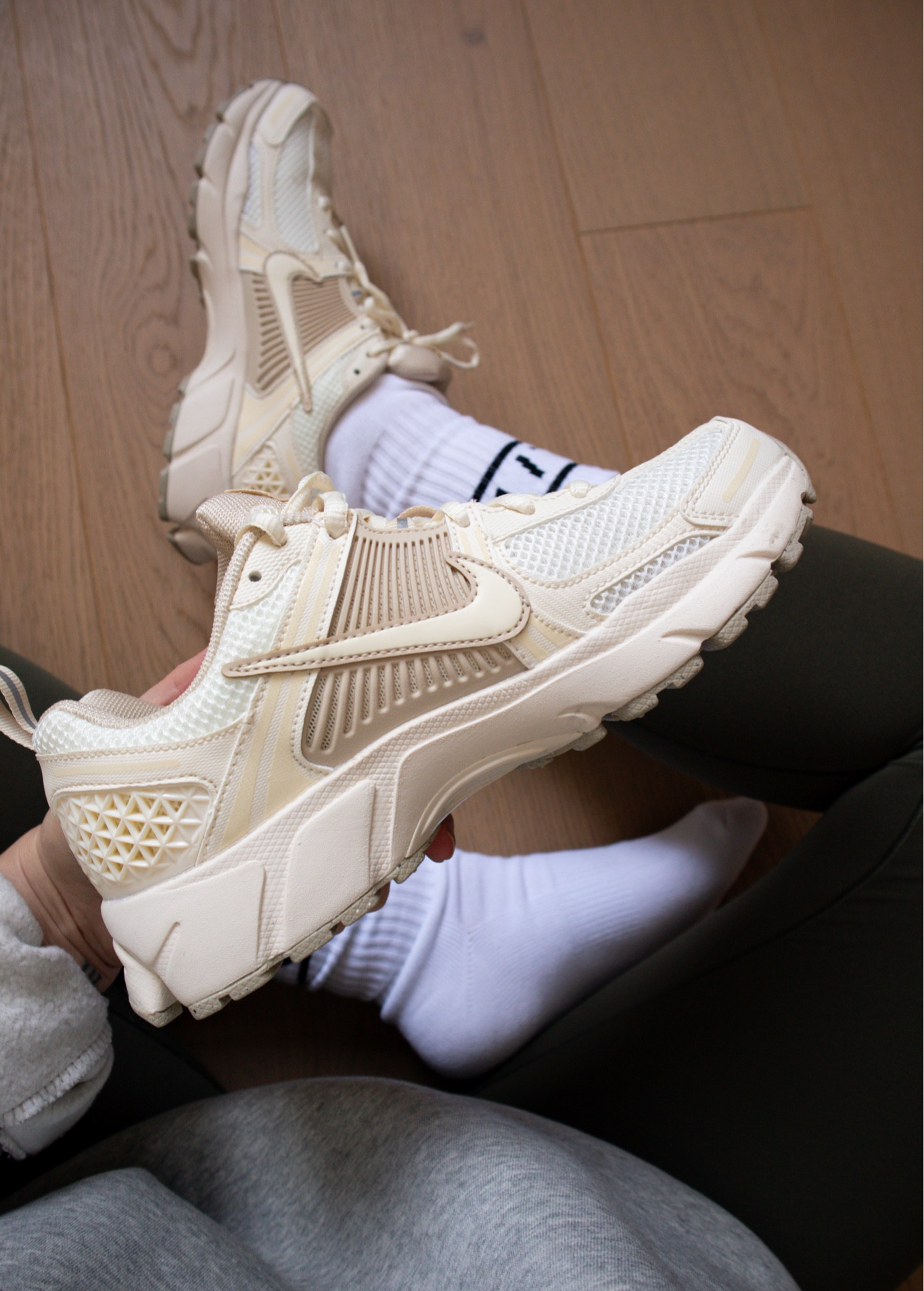 I’ve been on the hunt for these Vomero 5 runners (as seen on Shea McGee) for a while, and finally found them on sale at Footlocker… but they only had them in kids boys! Fun sizing hack, take your women’s size and minus 2 and you’ll have kids sizing! I’m a true 7 in Nike, so I ordered a boys size 5! Fits perfectly!


#LTKActive #LTKSaleAlert #LTKKids