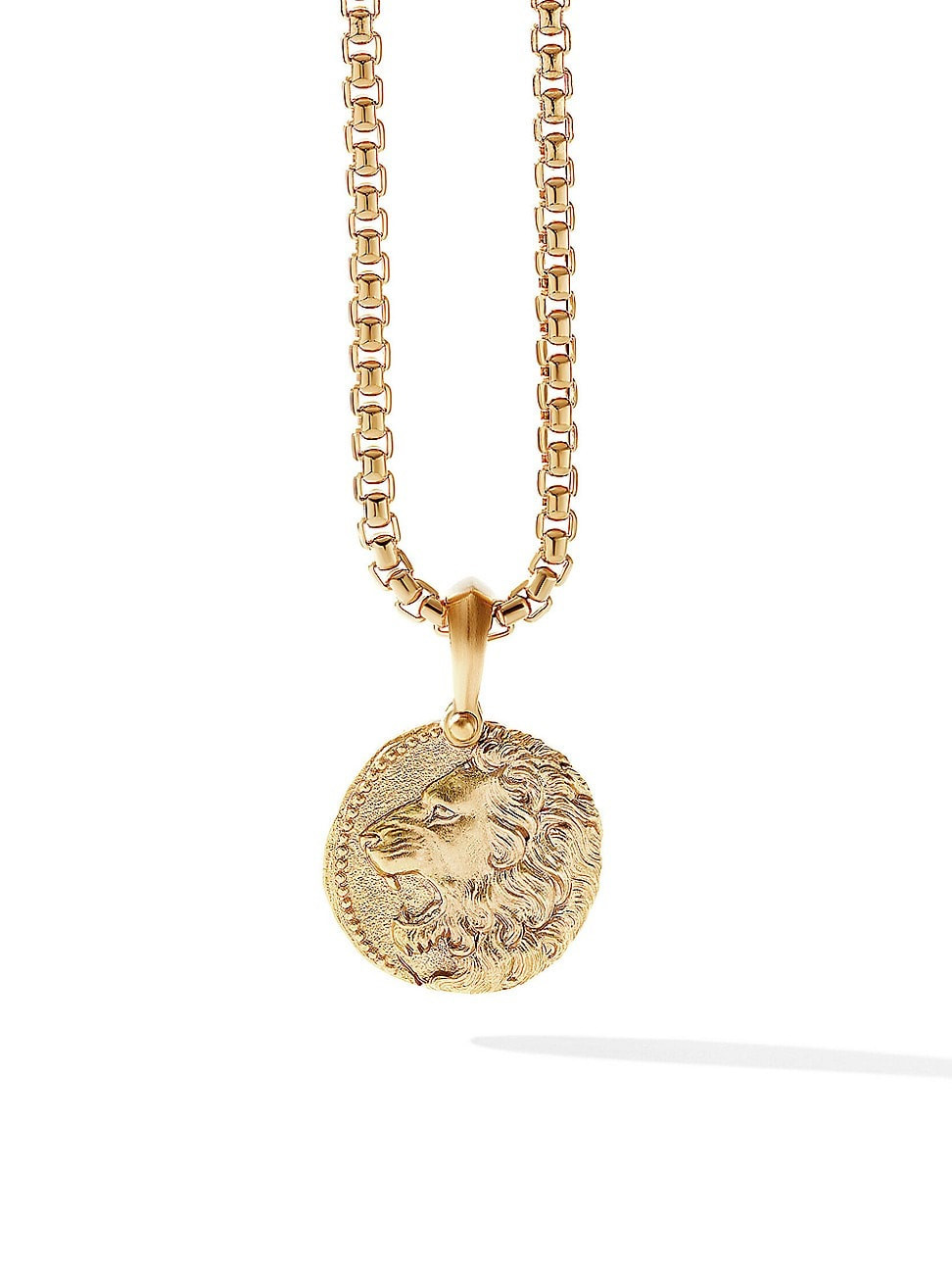 Men's Leo Amulet in 18K Yellow Gold, 27mm - Gold | Saks Fifth Avenue