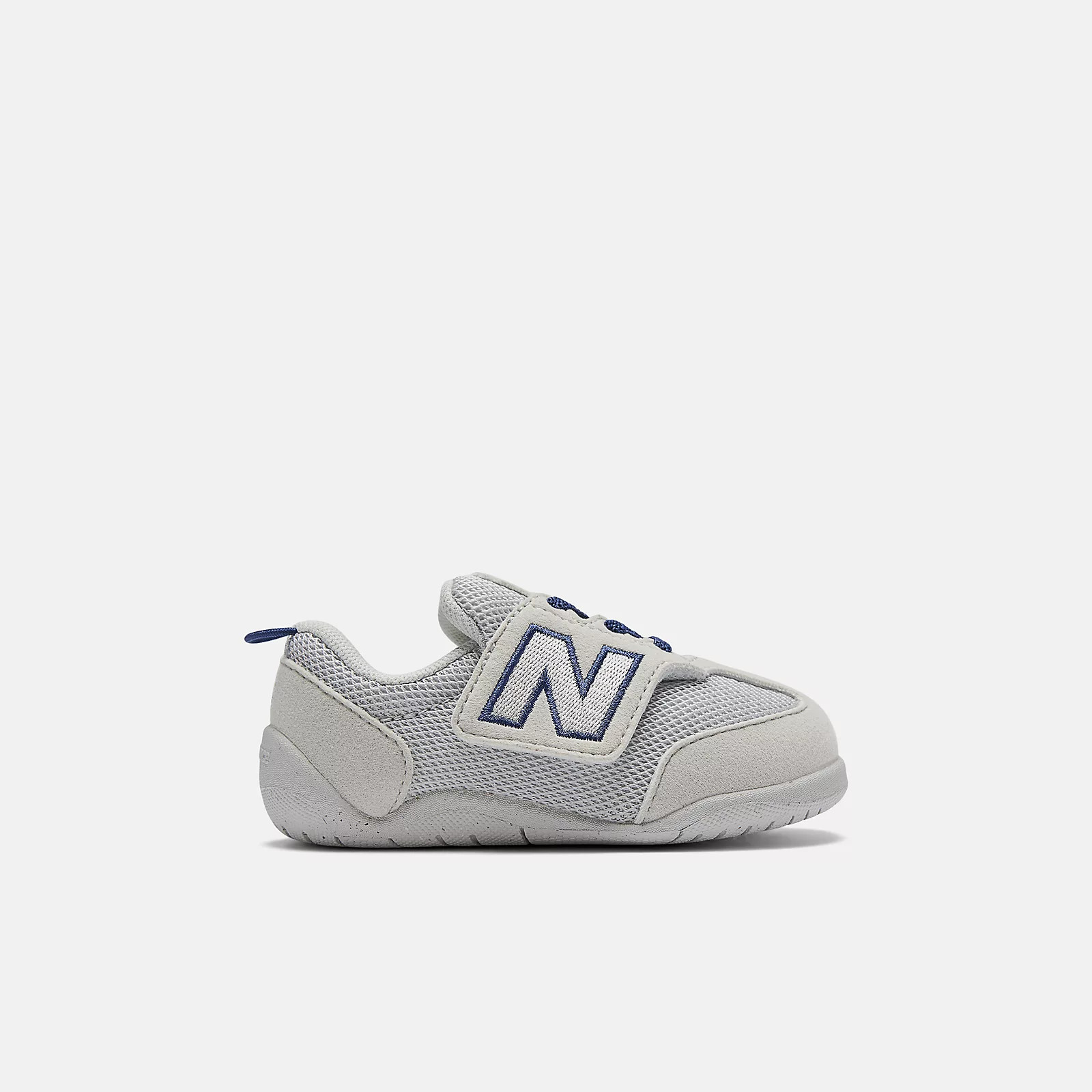 NEW-B FIRST Hook & Loop | New Balance Athletics, Inc.