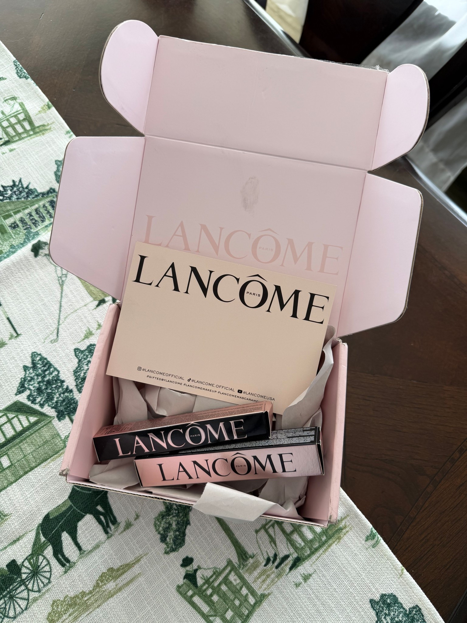 Can’t wait to try this mascara and melting set from Lancôme!


#LTKBeauty