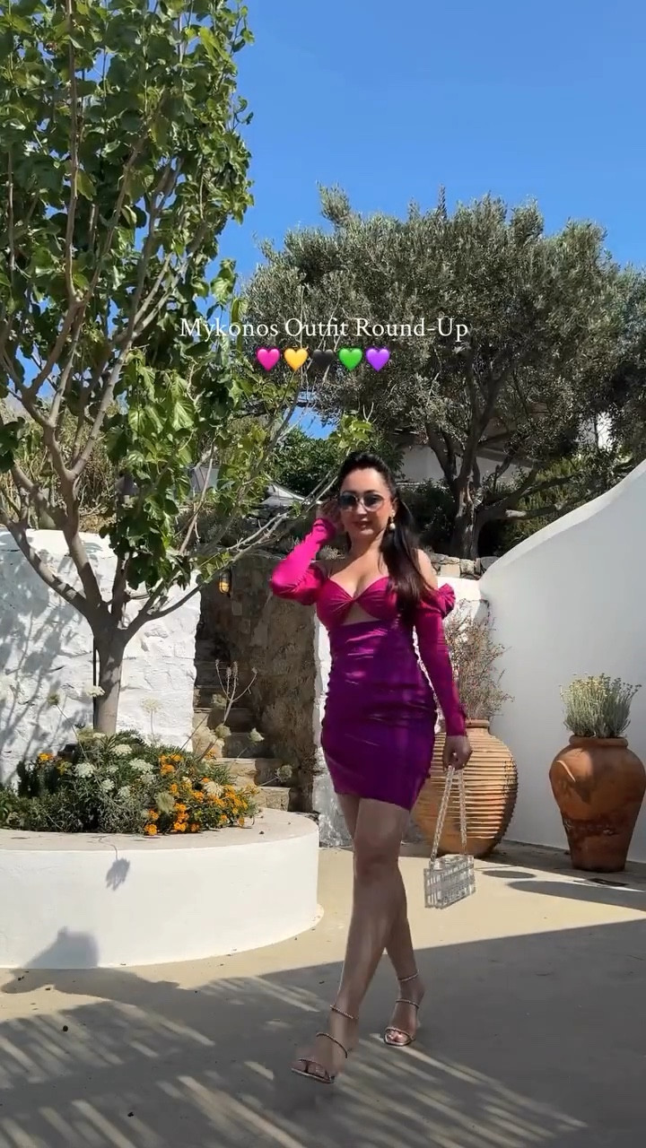 Serving looks, sun, and sea✨🇬🇷
Every outfit had its own Mykonos moment, from beachy breezes to golden hour glam. Which one’s your fave?😉

Comment “mykonos” to shop all these looks🔗
#revolveambassador #summerlookbook #vacationlookbook #vacationlooks #mykonoslife #vacationstyle #summerstyles