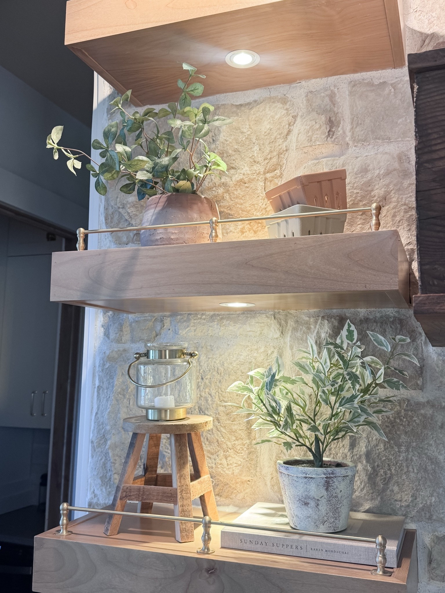 Luxury + sooo affordable you won’t believe it! Check out these brass rails

#LTKHome
