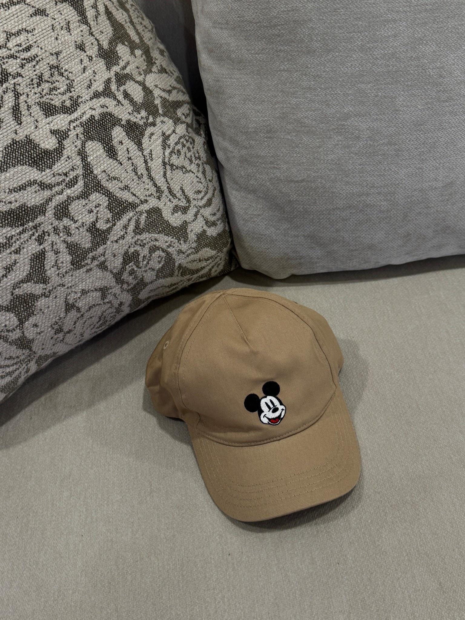 Baby boy/toddler hat for Disney — from H&M #toddlerhat #babyboyhat

#LTKBaby #LTKTravel