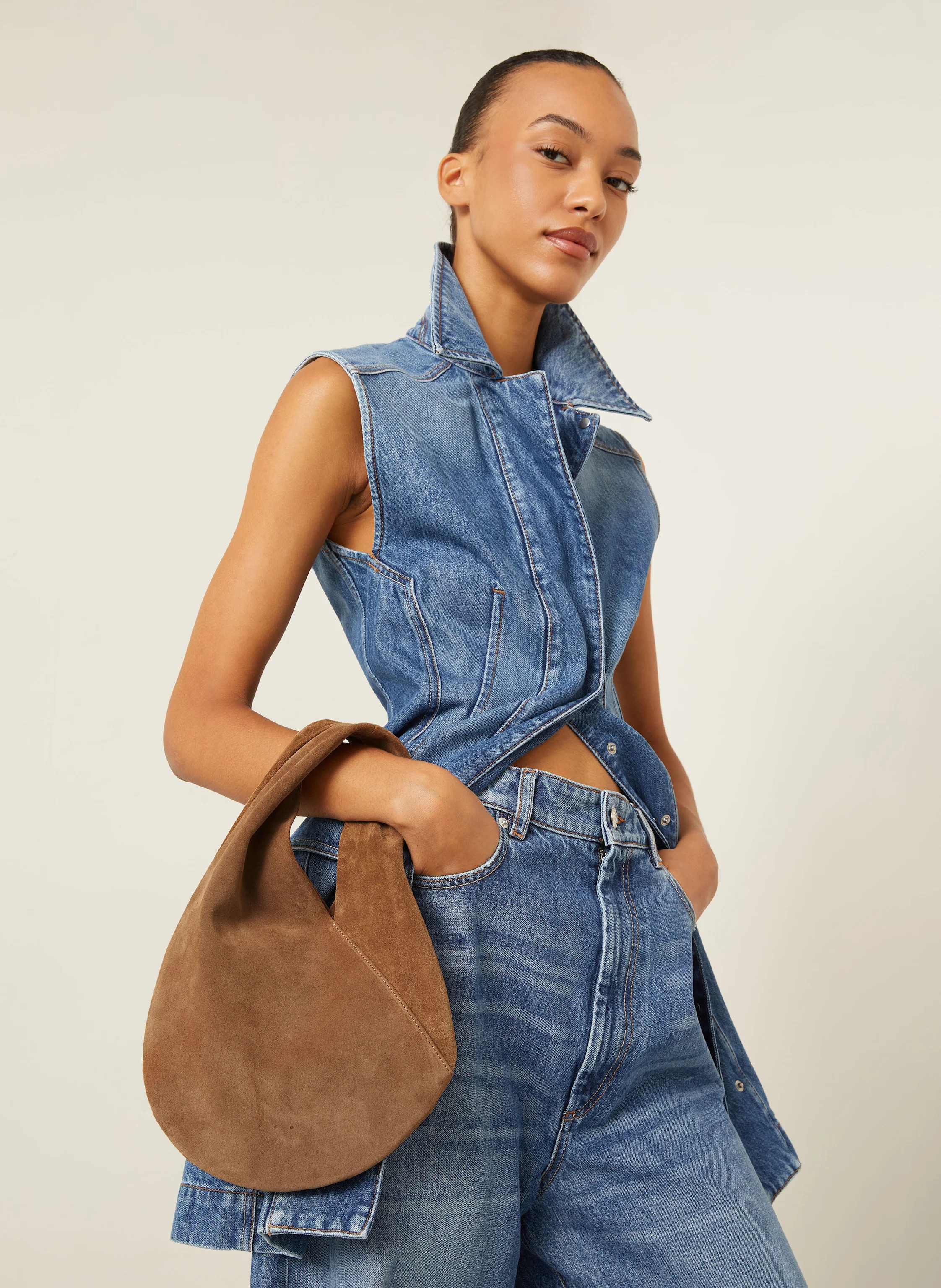 AESTHER EKME Handtasche ORA in braun | Breuninger (DACH)