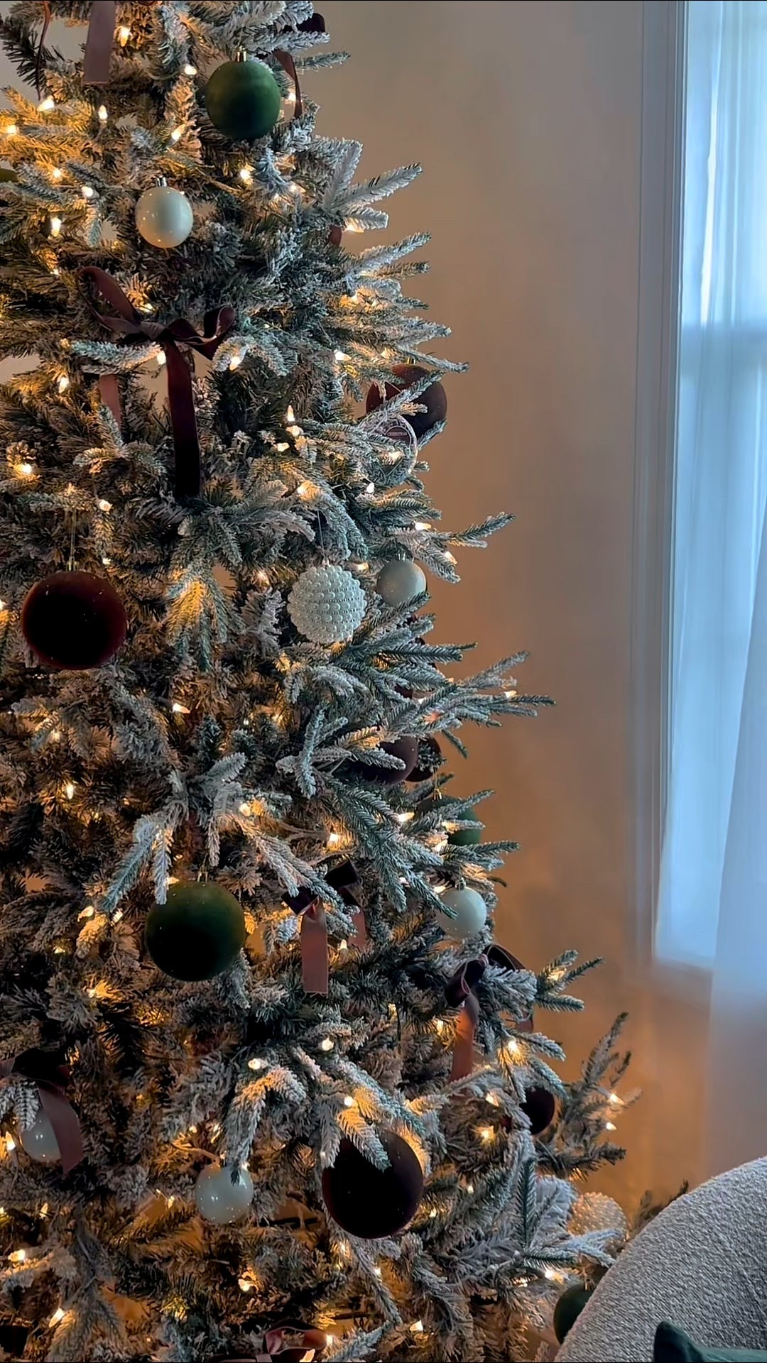 Soft, neutral, and intentional — holiday decor that feels calm + timeless.

#LTKHoliday #LTKSeasonal #LTKHome