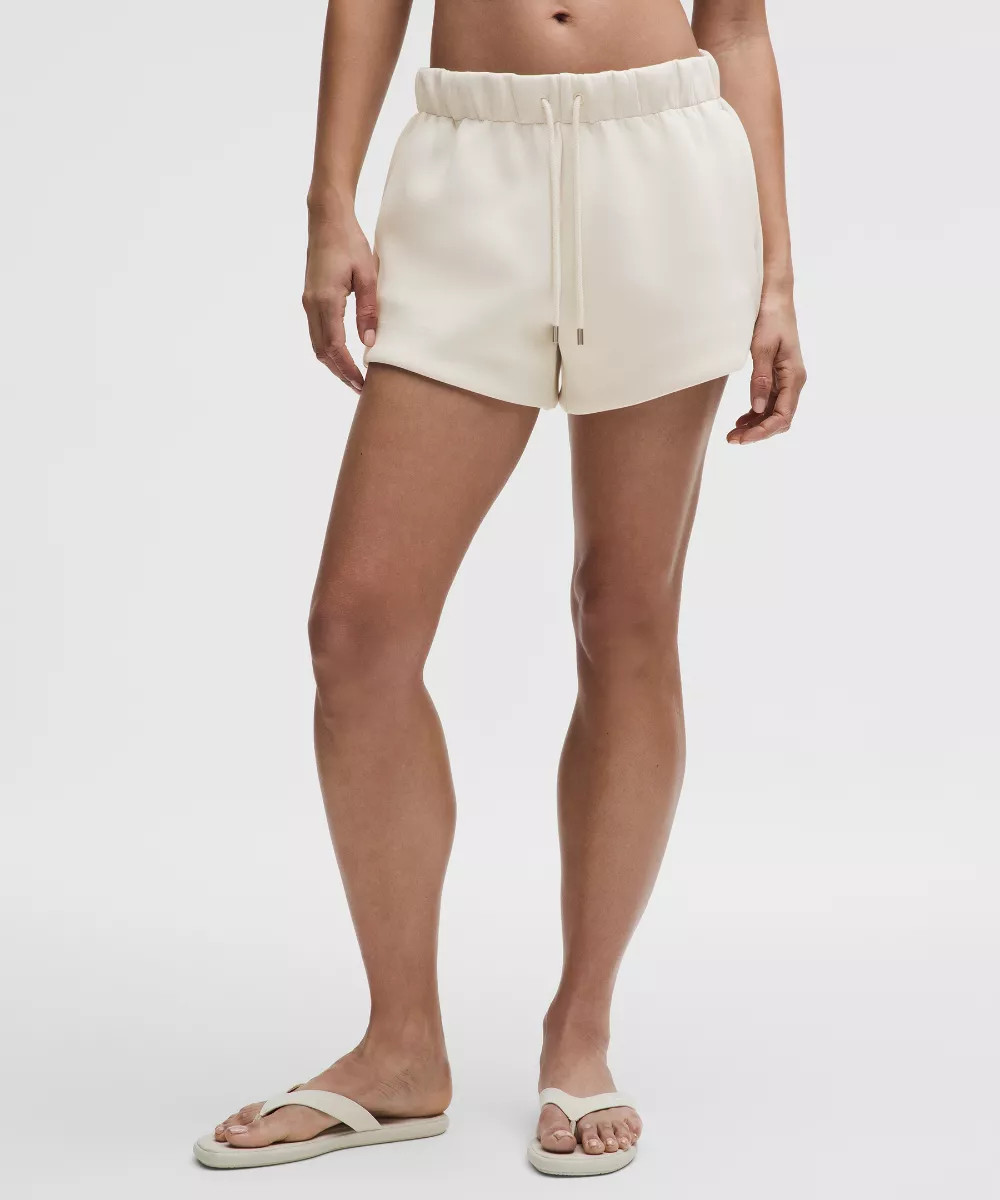 Sleek Spacer Mid-Rise Short 3.5" | lululemon (AU)