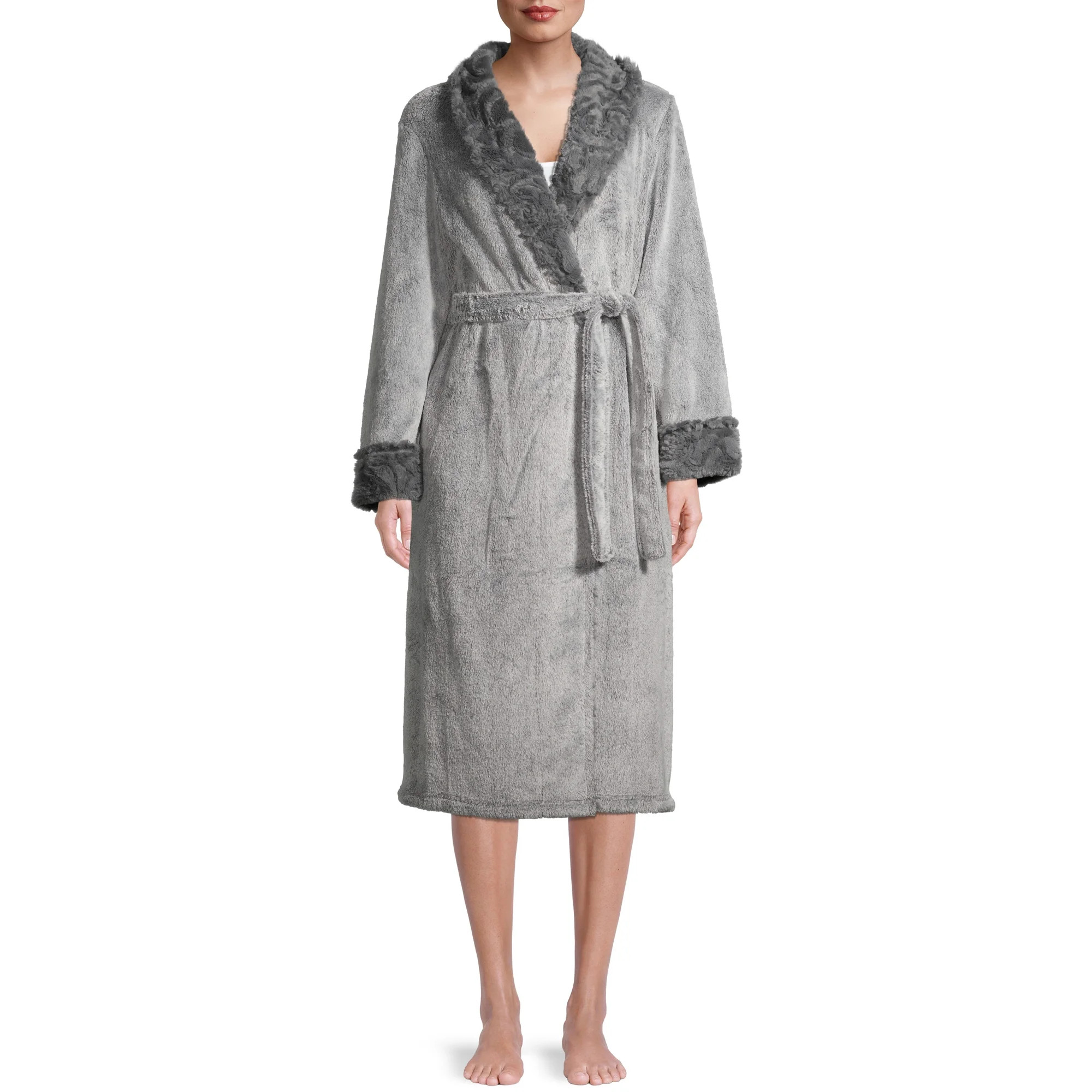 Secret Treasures Women's and Women’s Plus Superminky Robe | Walmart (US)