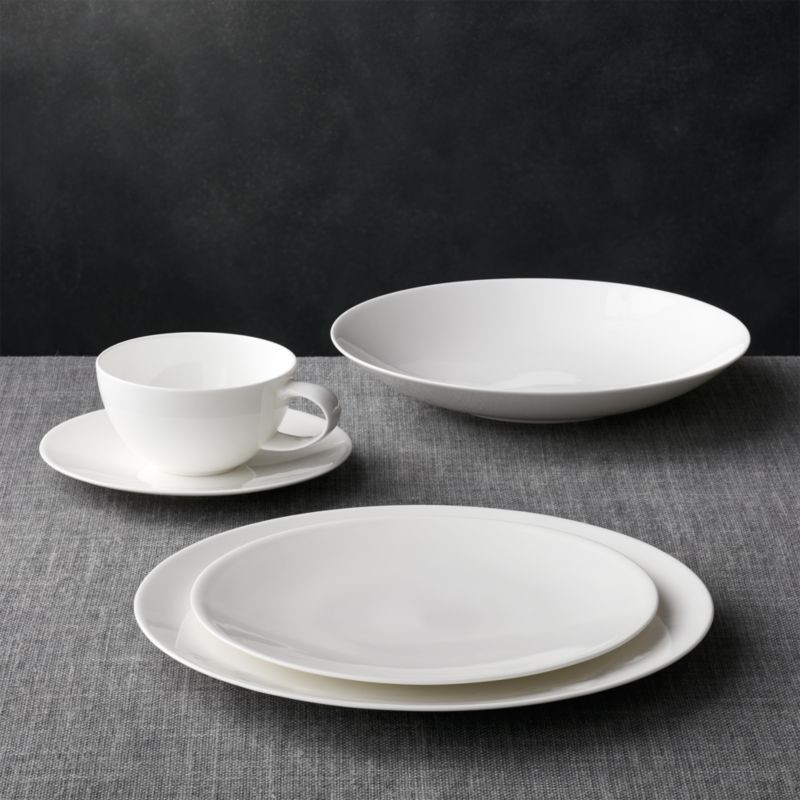 Bennett 5-Piece Place Setting + Reviews | Crate & Barrel | Crate & Barrel