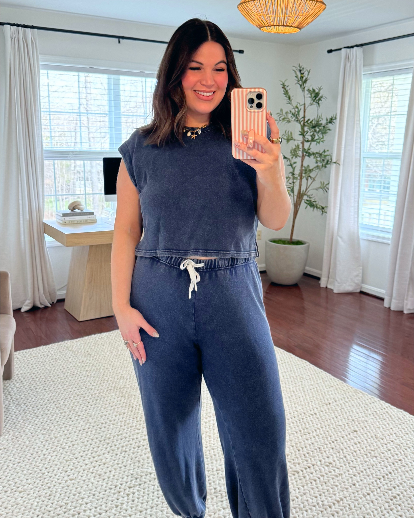 Aerie Spring Haul 🌸

Blue sweat pants - size L tall
Blue sweatshirt- size L
Bralette - size XL
Striped pants- size XL tall
Button down top- size L
T-Shirt- size L
Dark blue top- size L
Dark blue sweatpants- size L tall



#LTKootd #LTKMidsize #LTKSeasonal