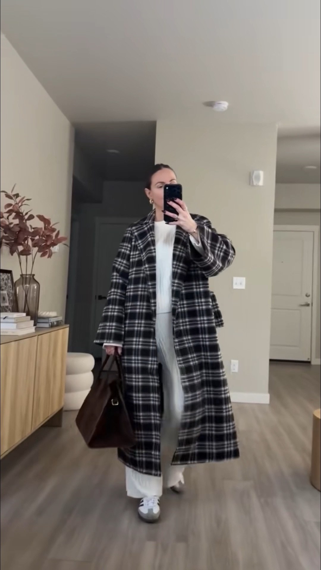 the viral amazon cable knit loungewear set and oversized plaid coat.  i'm 5'7 wearing Small  suede tote bag in coffee color 