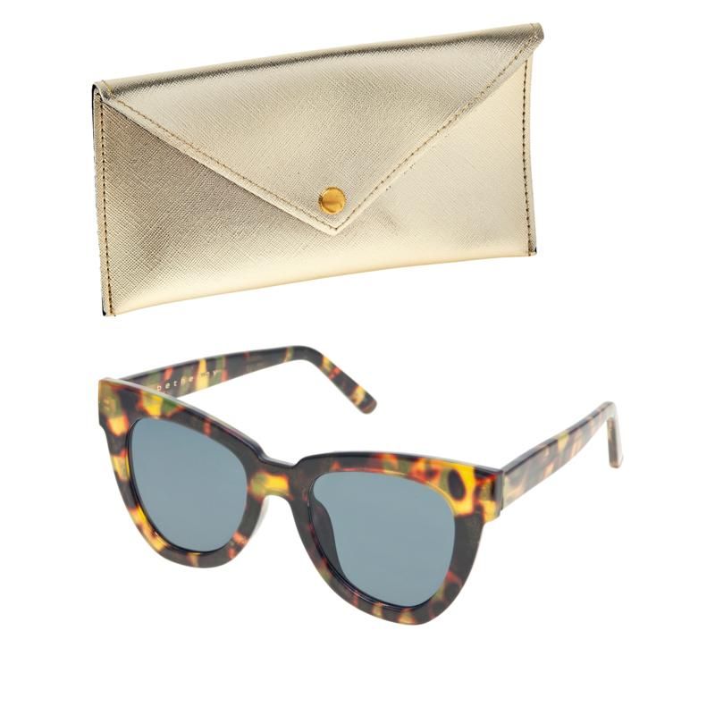 exclusive!

                Bethenny Flared Square Sunglasses with Case and Cleaning Cloth | HSN