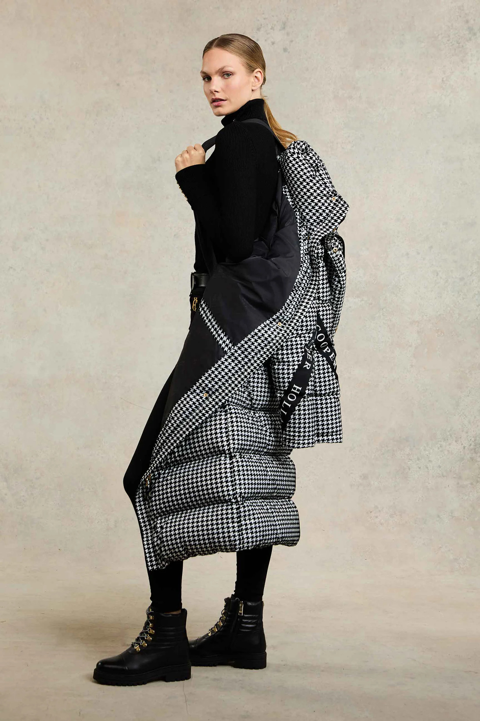 Camden Longline Coat (Houndstooth) | Holland Cooper