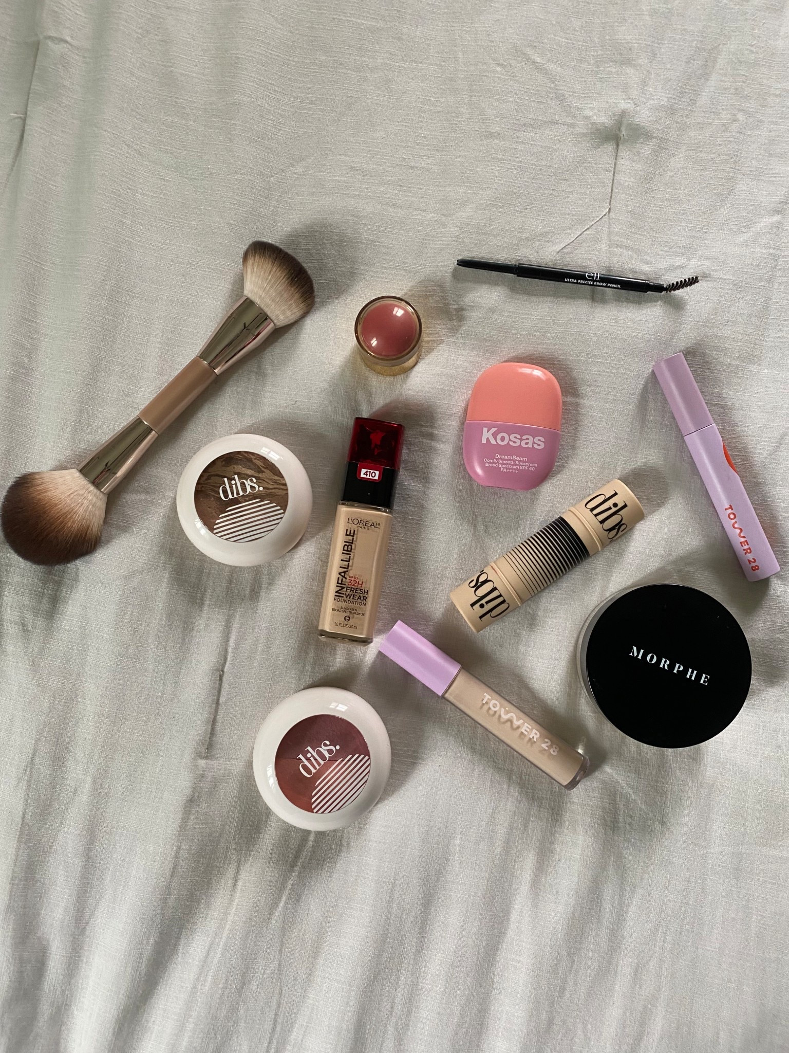 Current makeup favs // summer makeup // clean beauty // 




#LTKBeauty #LTKSeasonal #LTKFindsUnder50