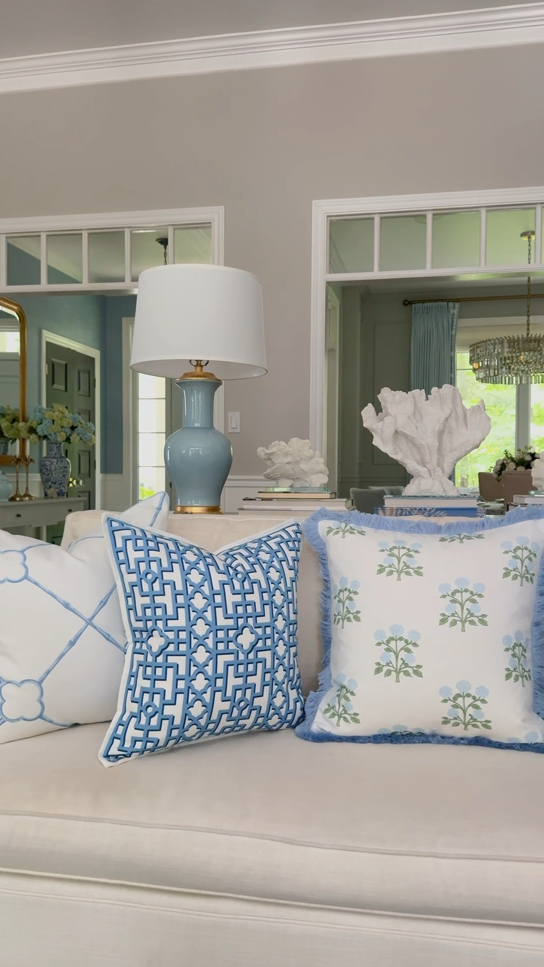 Chic and colorful summer home decor! Bringing in some pattern and color to our living room this summer💙💚

Home finds, home decor, home inspo, summer decor, living room decor, living room finds

#LTKSeasonal #LTKHome