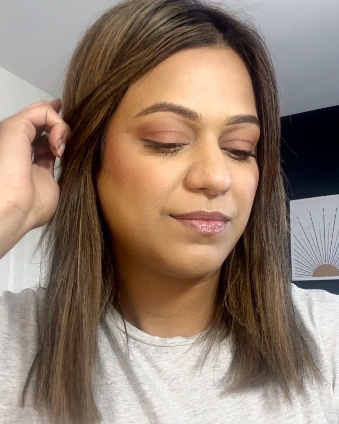 Just snagged the latest viral makeup products from #WalmartBeauty! Love this pinky nude look for fall. #walmartcanada #covergirlclean #telescopiclift #elfhaloglow #beautywand #maybellineliftergloss 

#LTKunder50 #LTKbeauty #LTKFind