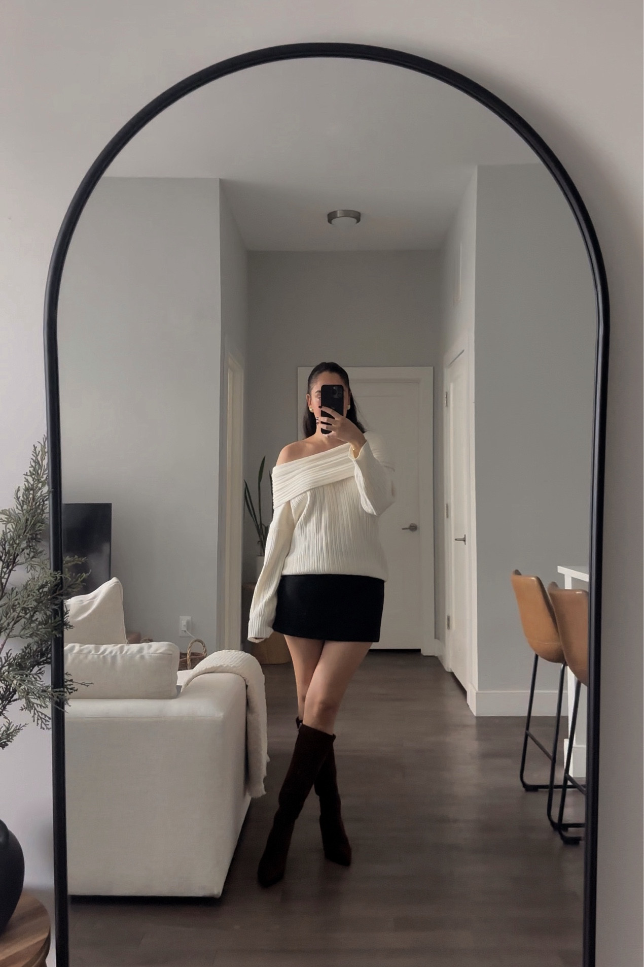 Simple holiday outfit 

#LTKHoliday #LTKGiftGuide #LTKSeasonal