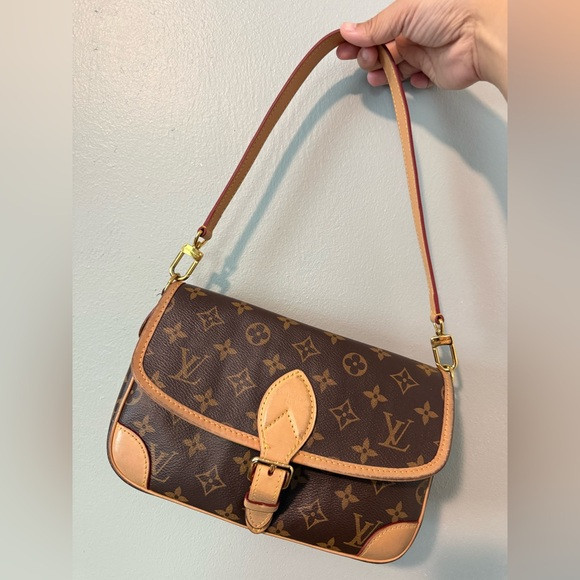 LOUIS VUITTON Monogram Diane (read description) | Poshmark