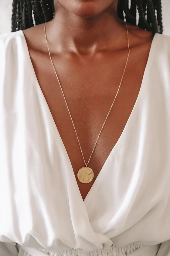 Simply Chic Gold Pendant Necklace | Lulus