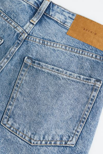 Mom Comfort Ultra High Jeans | H&M (US + CA)