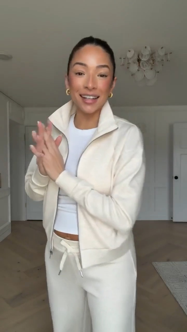 Use code NENAXSPANX for 15% OFF your first order! This color is perfect for transitioning into spring 😍 Wearing size S track jacket and size S Tall wide leg pants @spanx #spanxpartner 

Work from home outfit 
Airport outfit 
Travel outfit 
Errands outfit 
Causal outfit 

#LTKSeasonal #LTKTravel #LTKootd