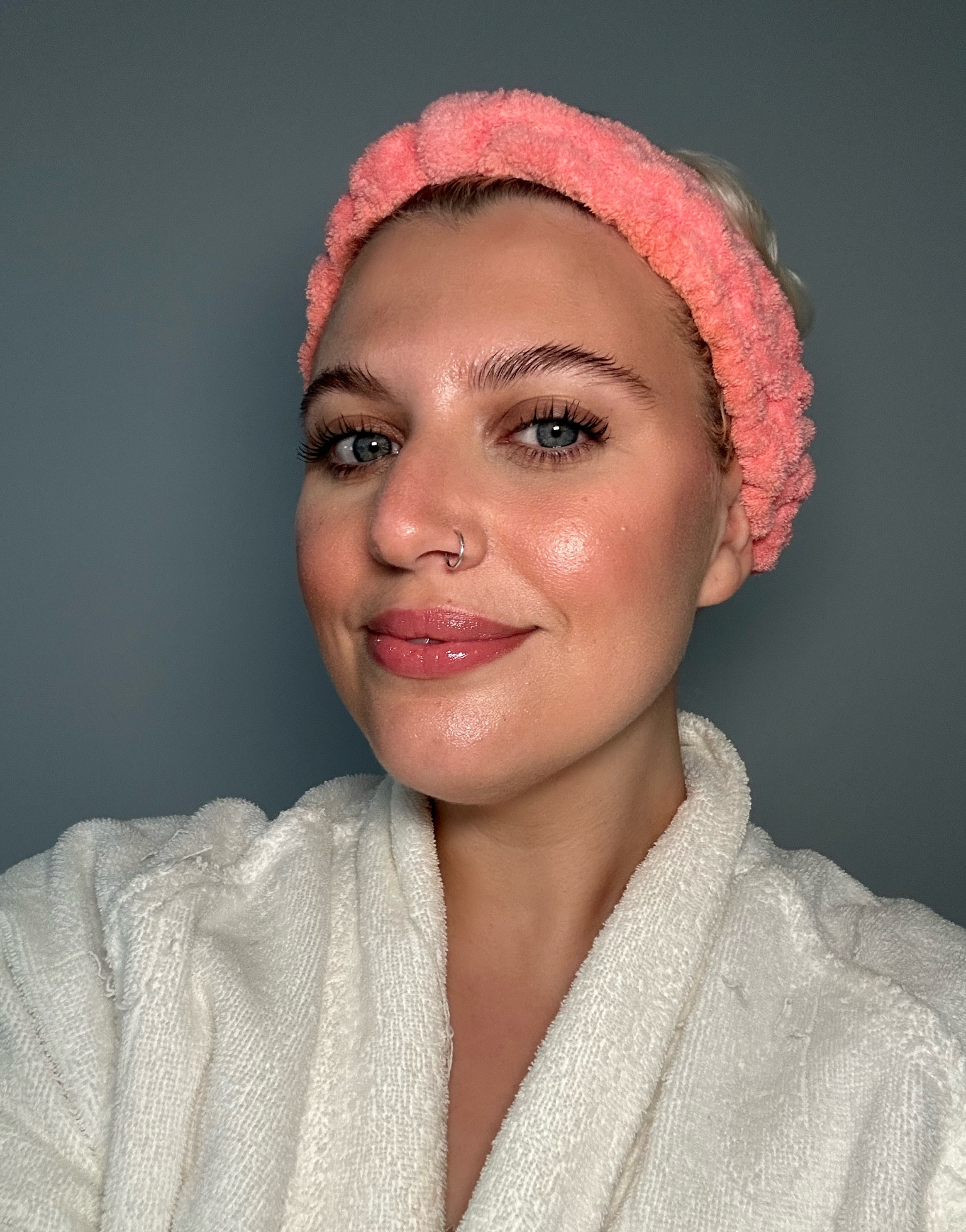 Obsessed with this GLOW 🫶🏼✨ #makeup #beauty #dewymakeup #glowymakeup 

#LTKaustralia #LTKBeautySale #LTKbeauty