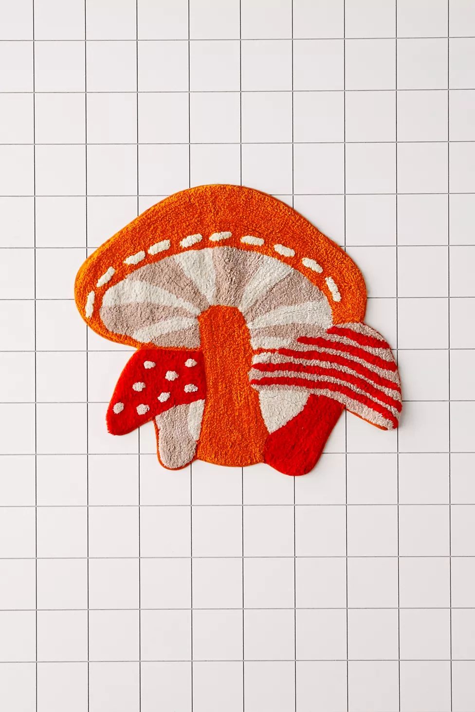 Mushroom Tufted Shag Bath Mat | Urban Outfitters (US and RoW)